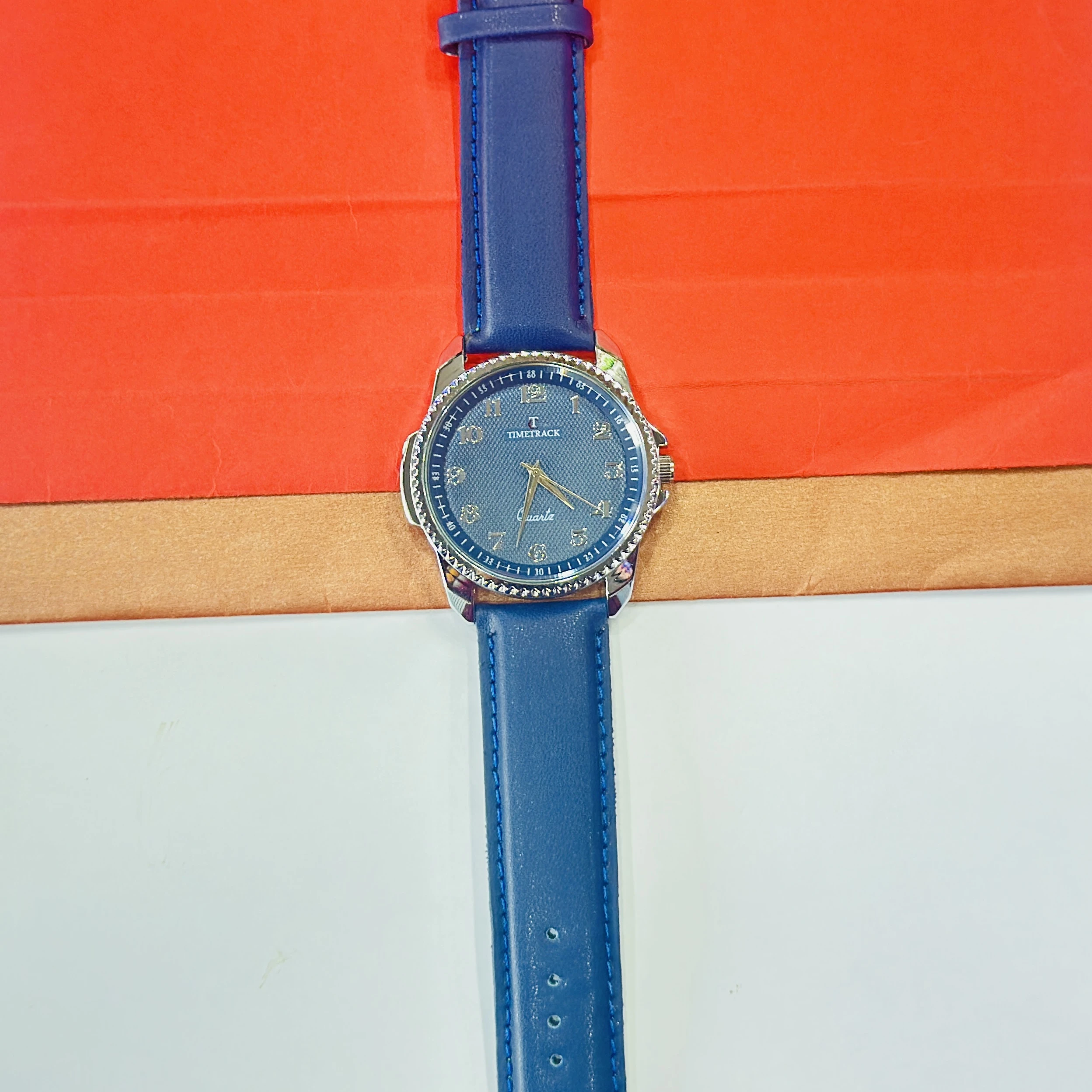 Timetrack quartz analog watch
