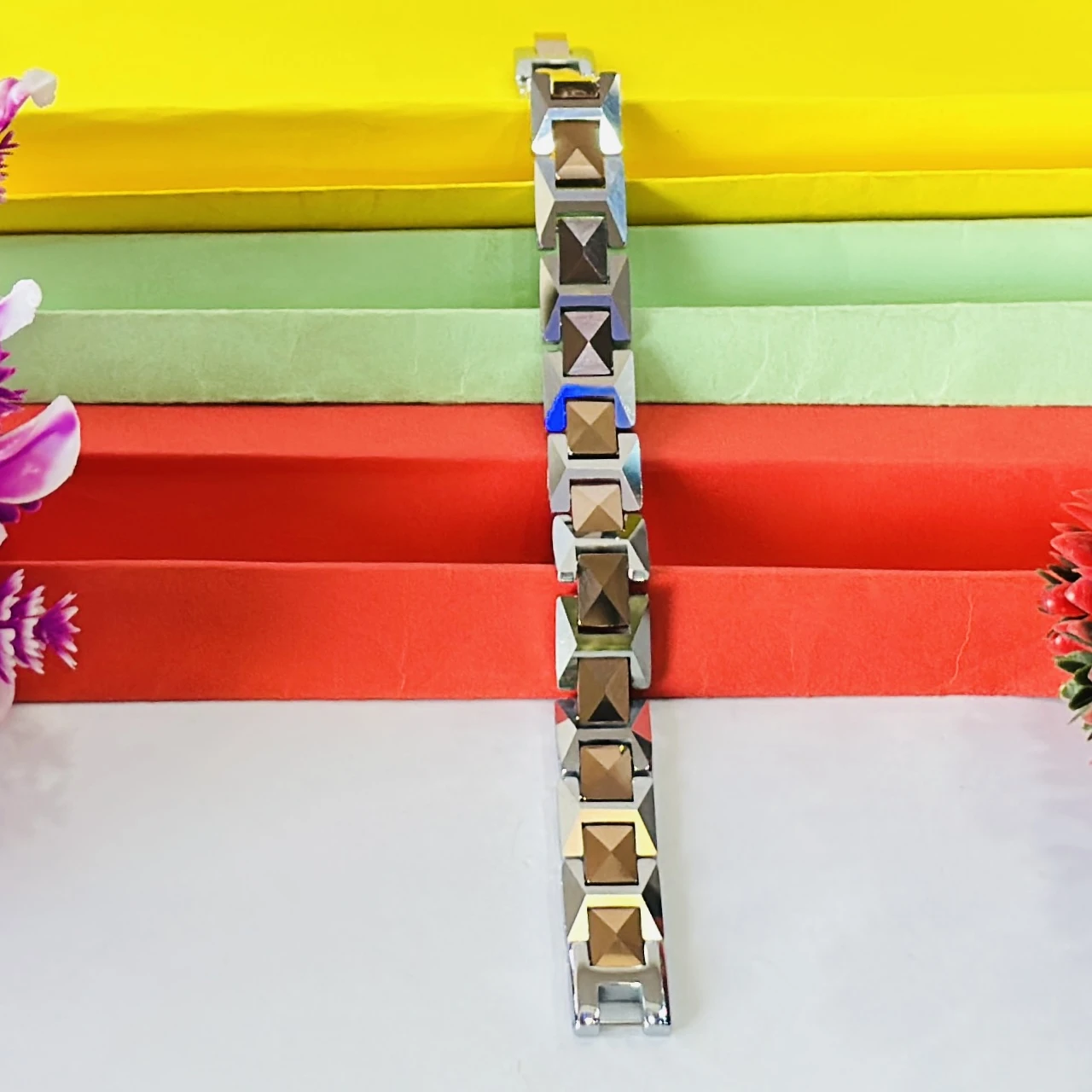 Terahertz rectangle bead bracelet