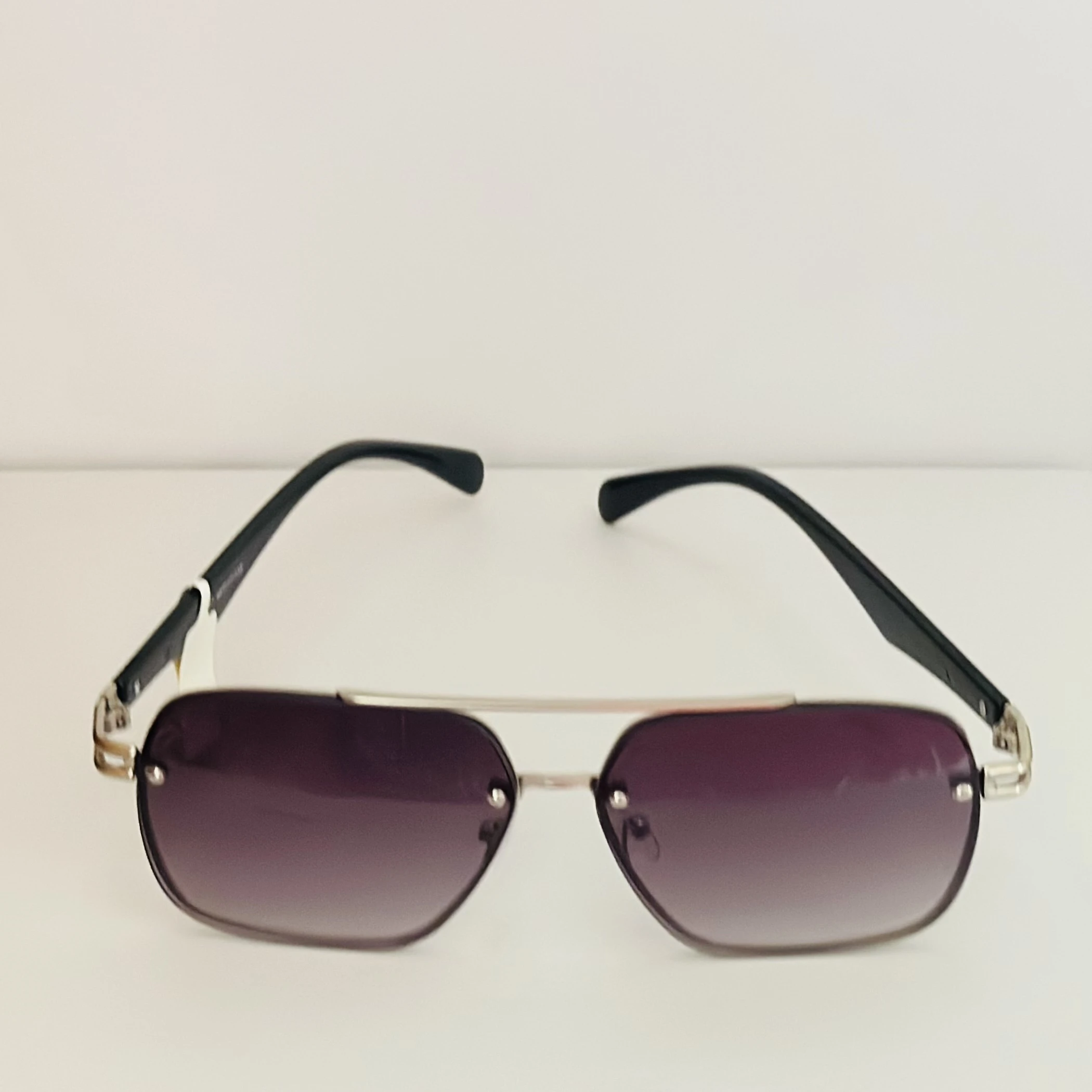 gradient square sunglasses with a black frame.