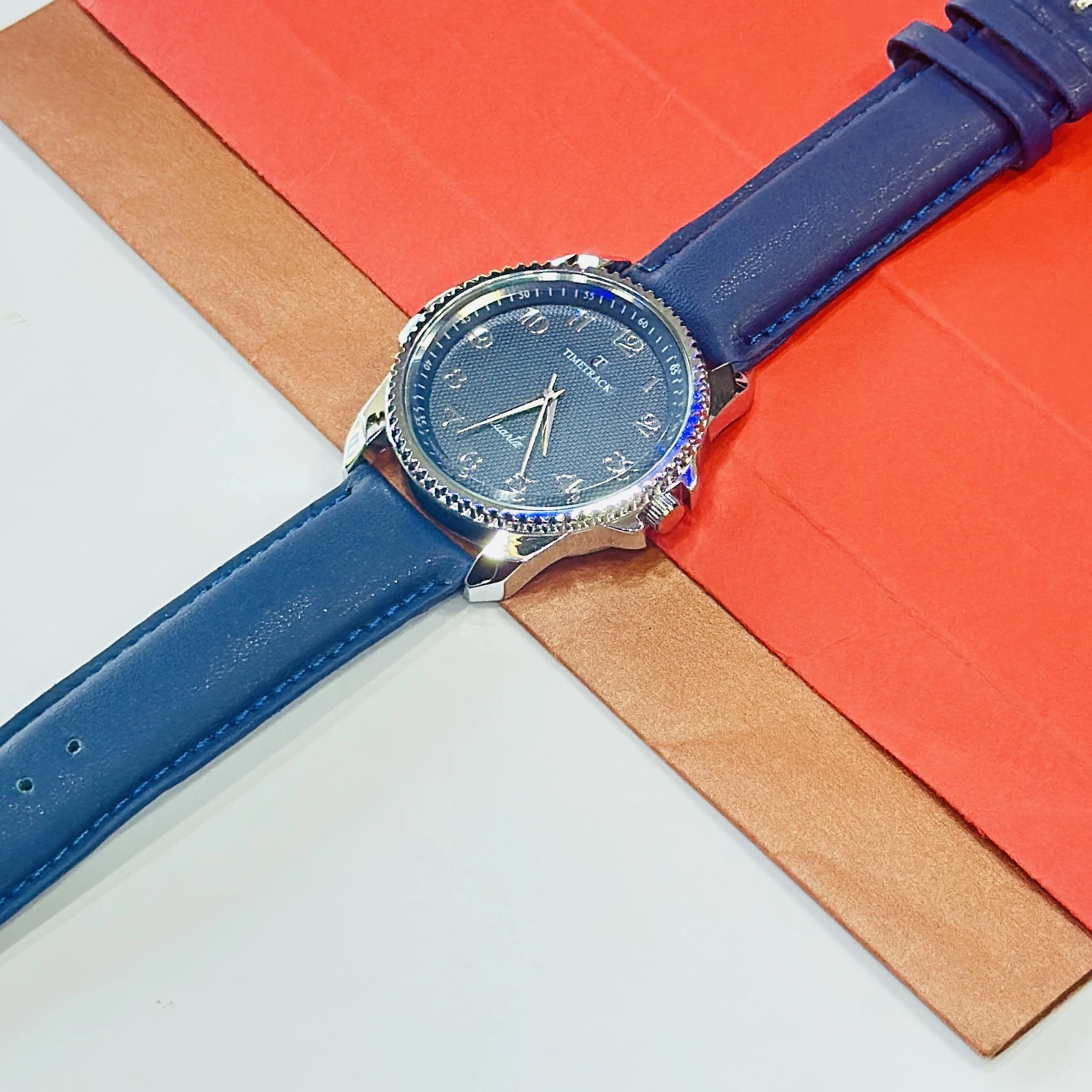 Timetrack quartz analog watch