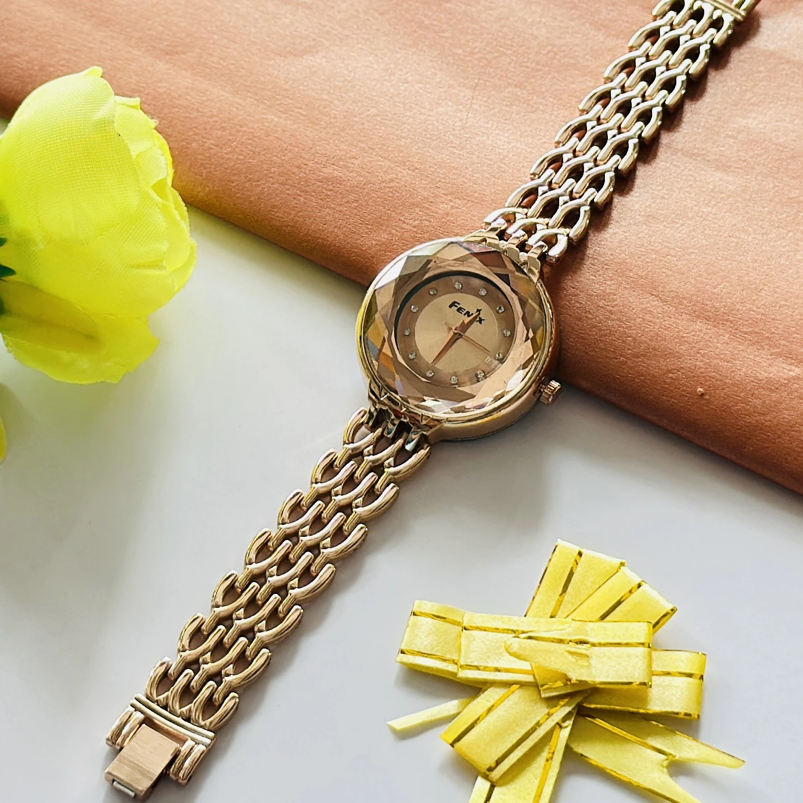 Rose  gold analog watch for women