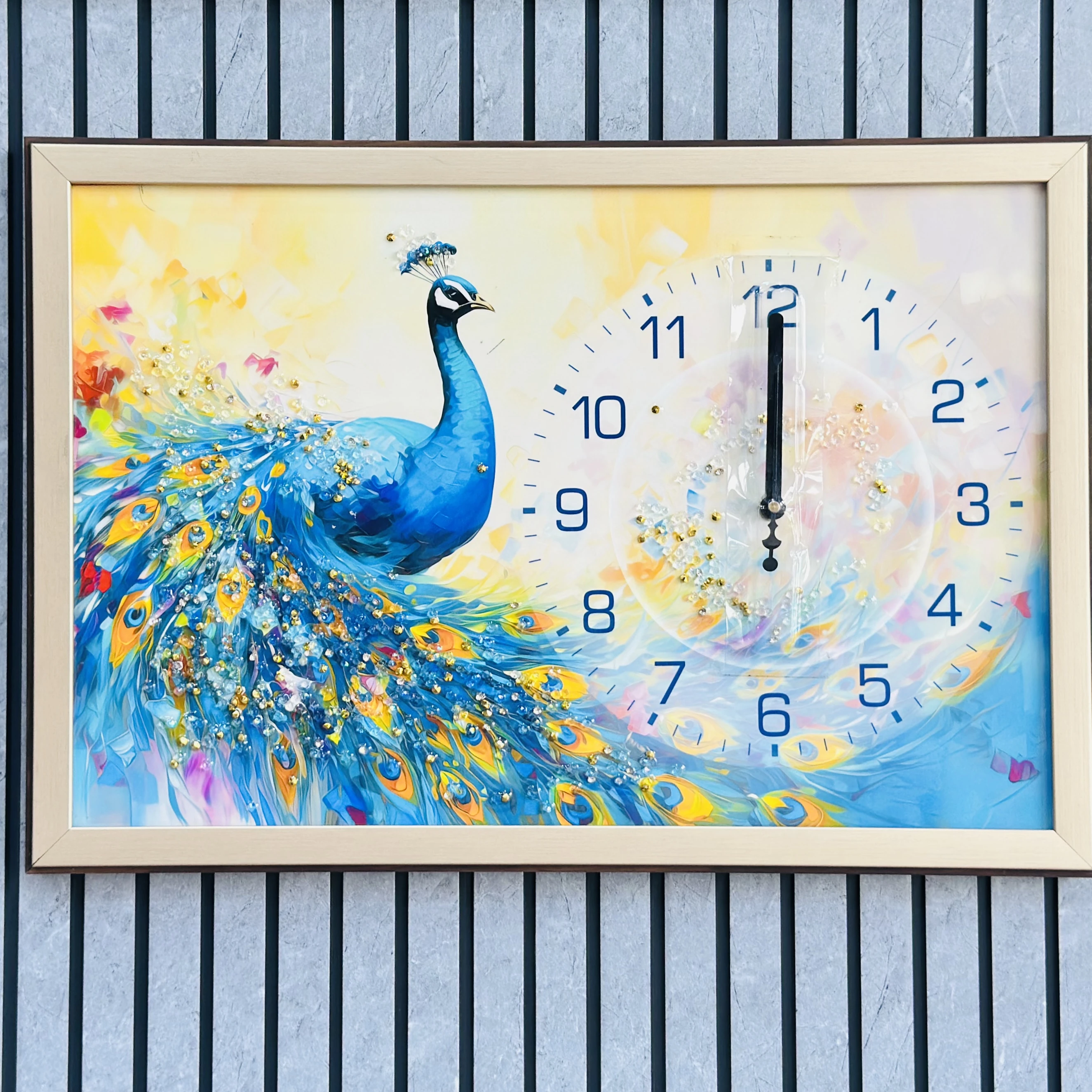 decorative peacock wall clock. (SKU-RYYDF1)