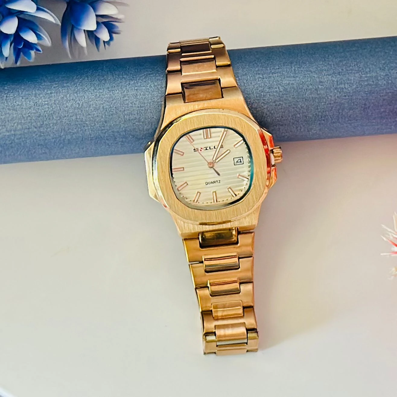Analog watch For man’s