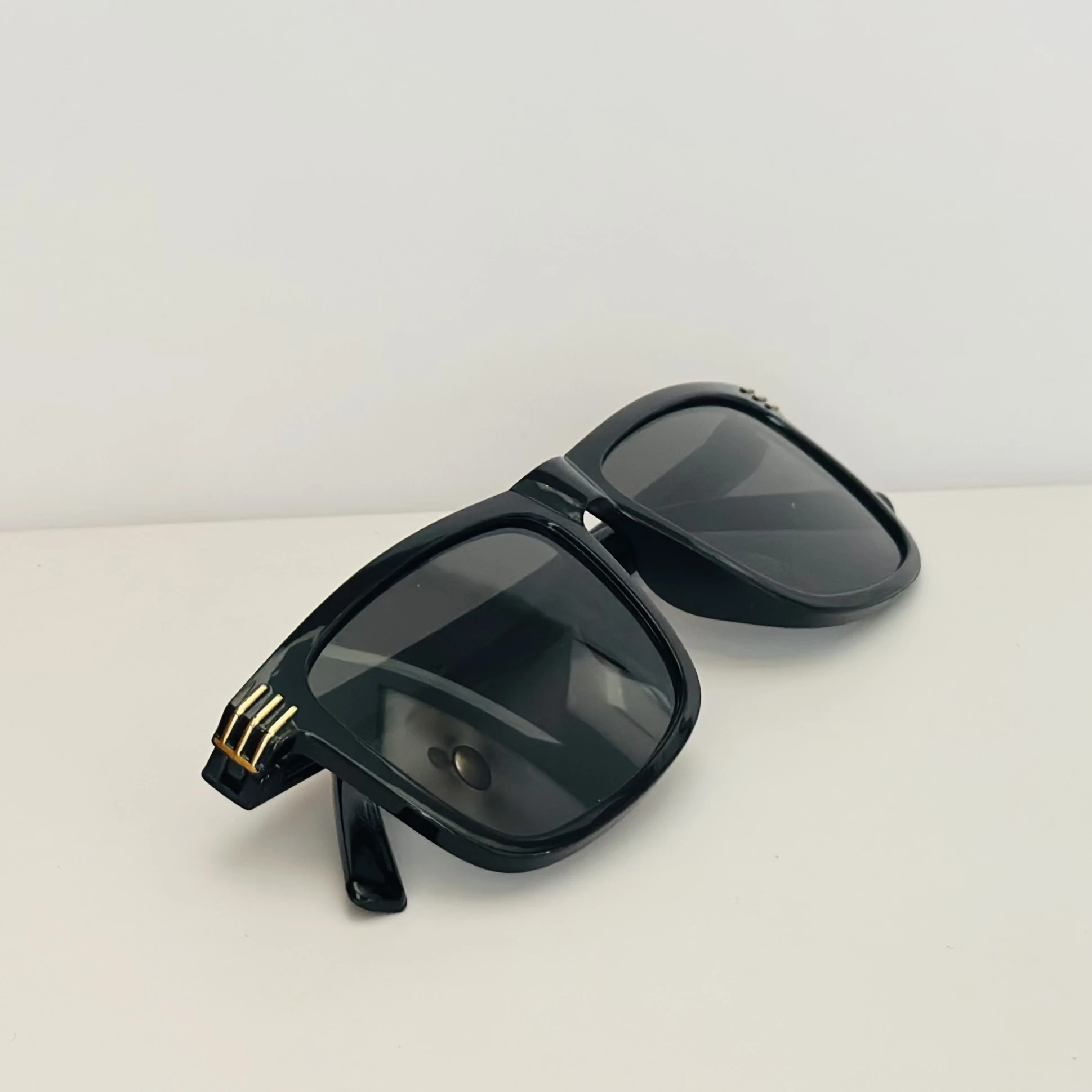GarudaClan Onyx Monarch – Jet Black 1.0 sunglasses.