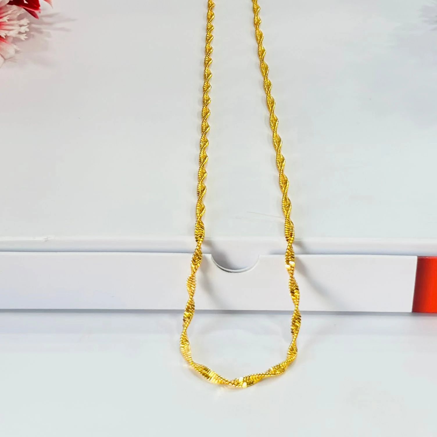 Stylish design gold plated chain