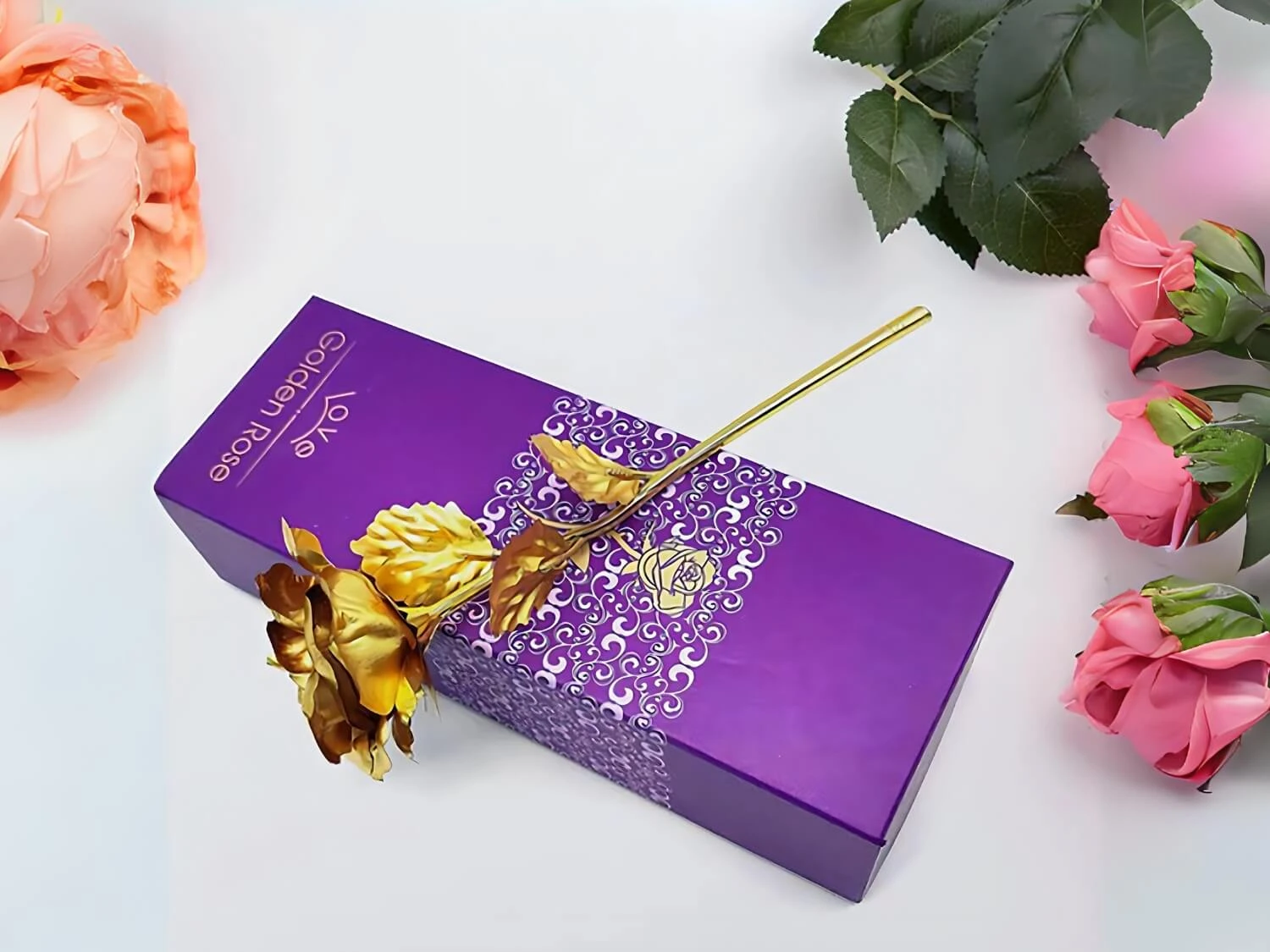 Premium Gold Plated Gold Rose Gift Box For Couple