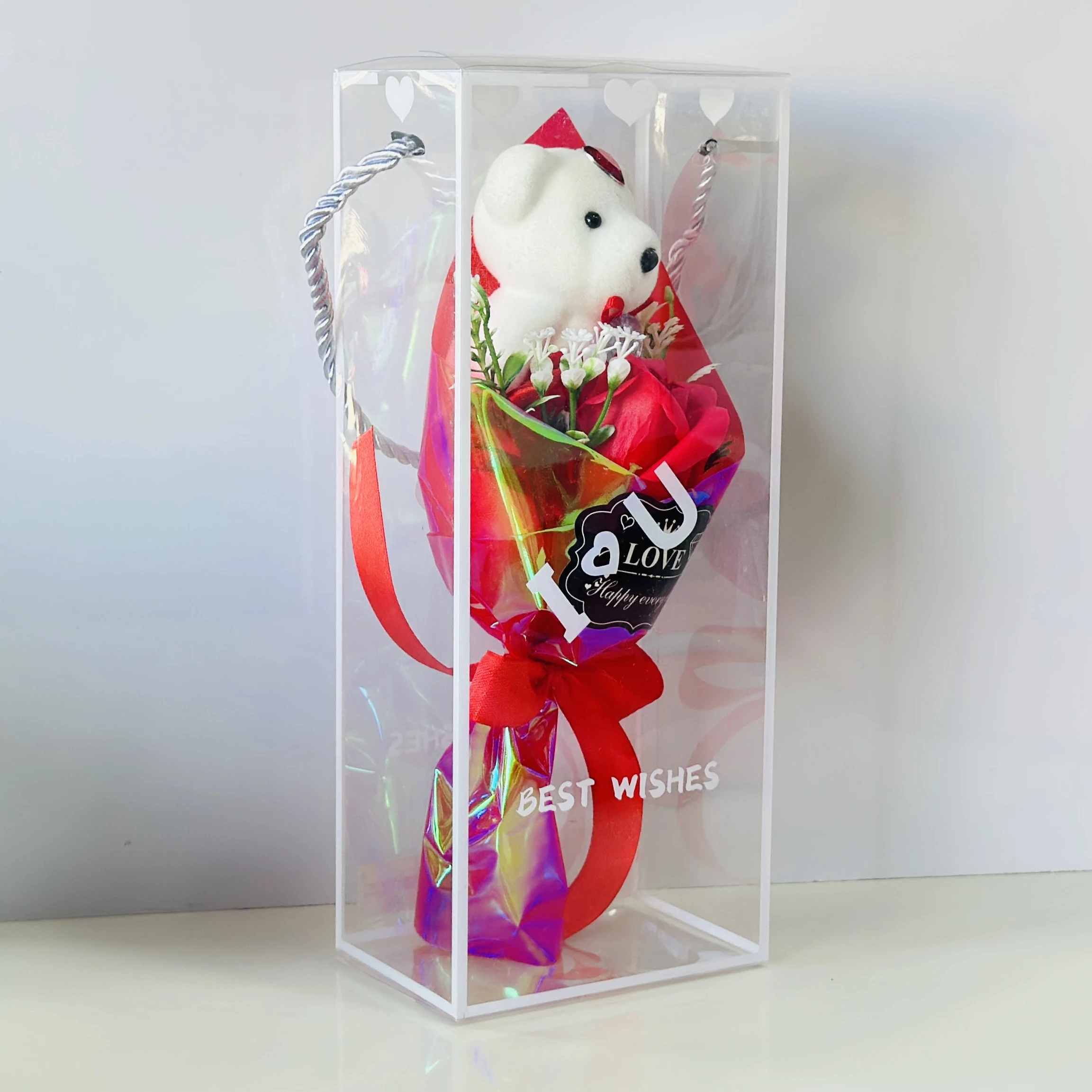 Rose love with cute bear and gift box