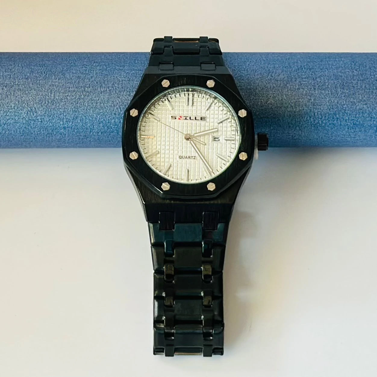 Casual Sport Analog Watch Black Date Display Stainless Strap