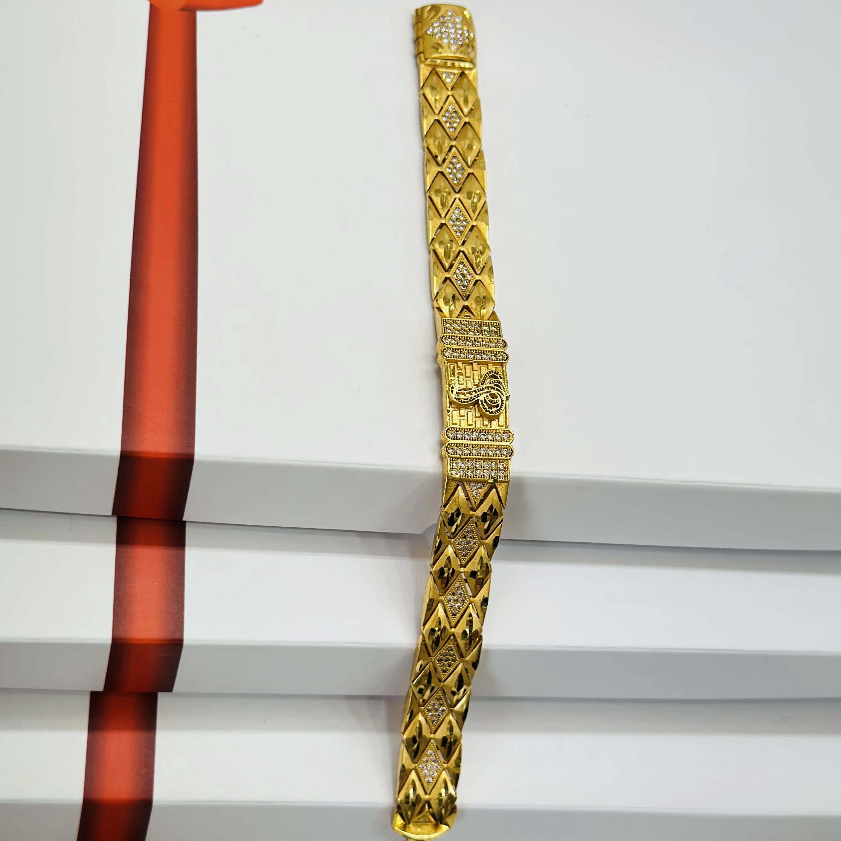 Gold plated Breslet for men’s