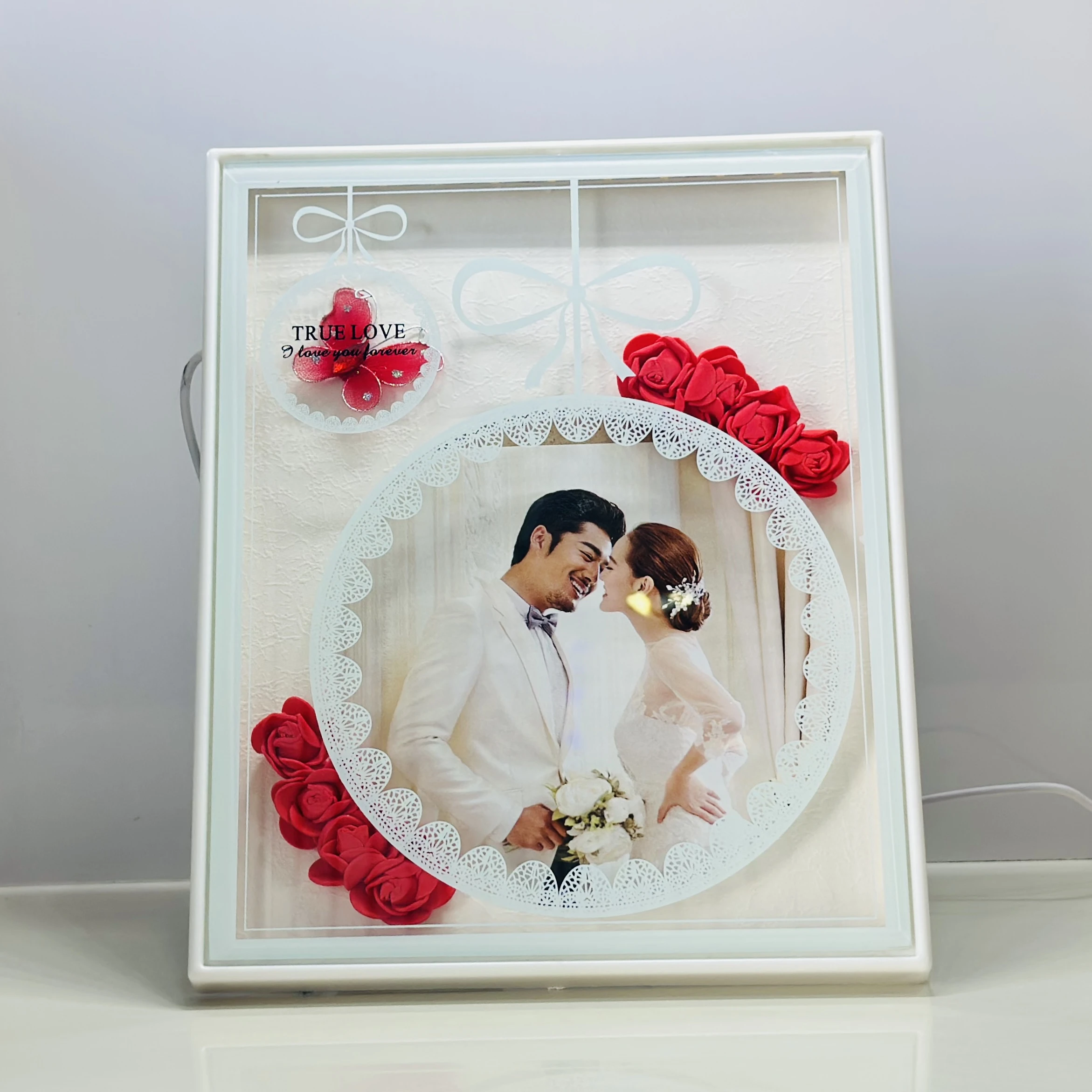 personalized LED Magic Mirror Photo Frame.(SKU-4BQJZF)