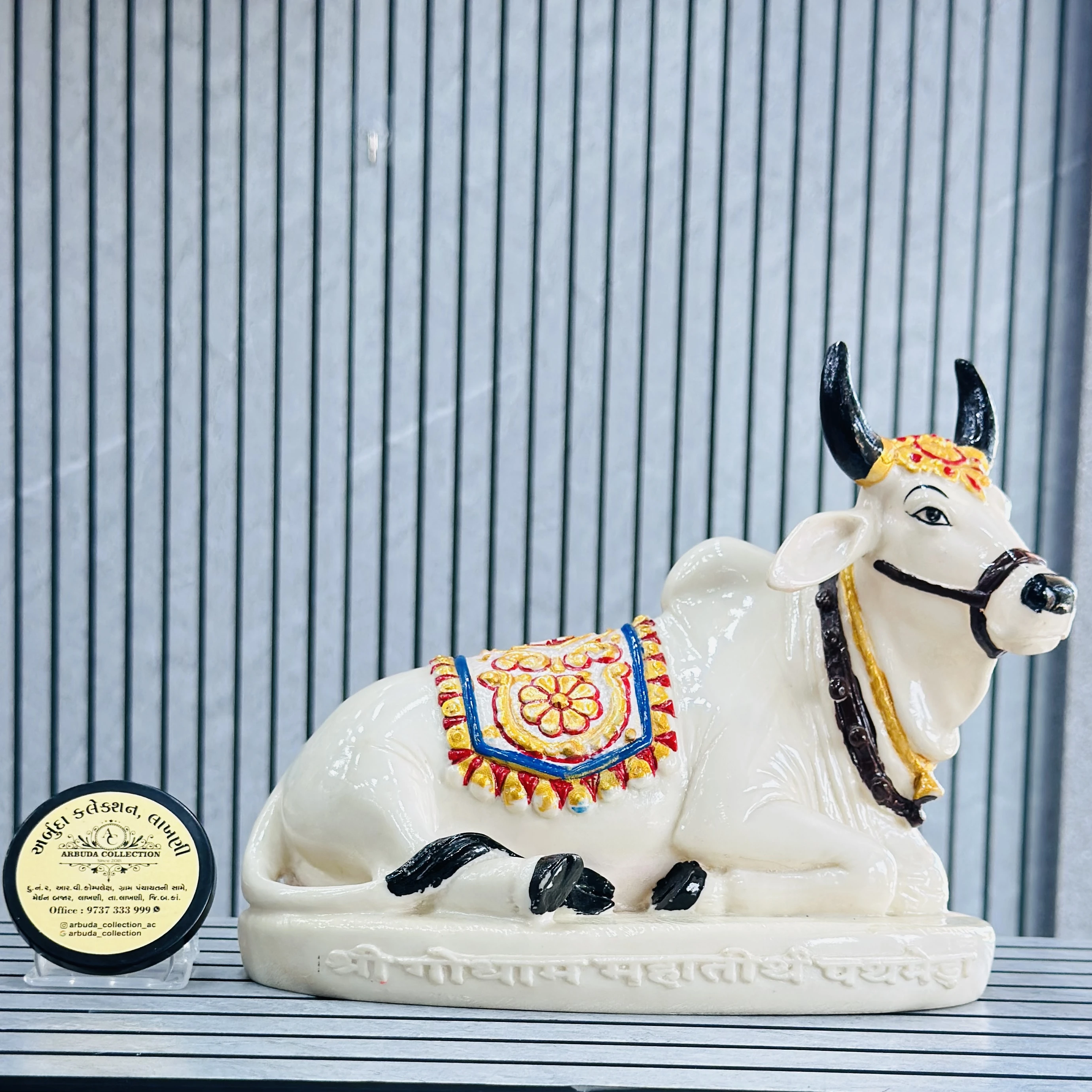 Kamdhenu cow murti