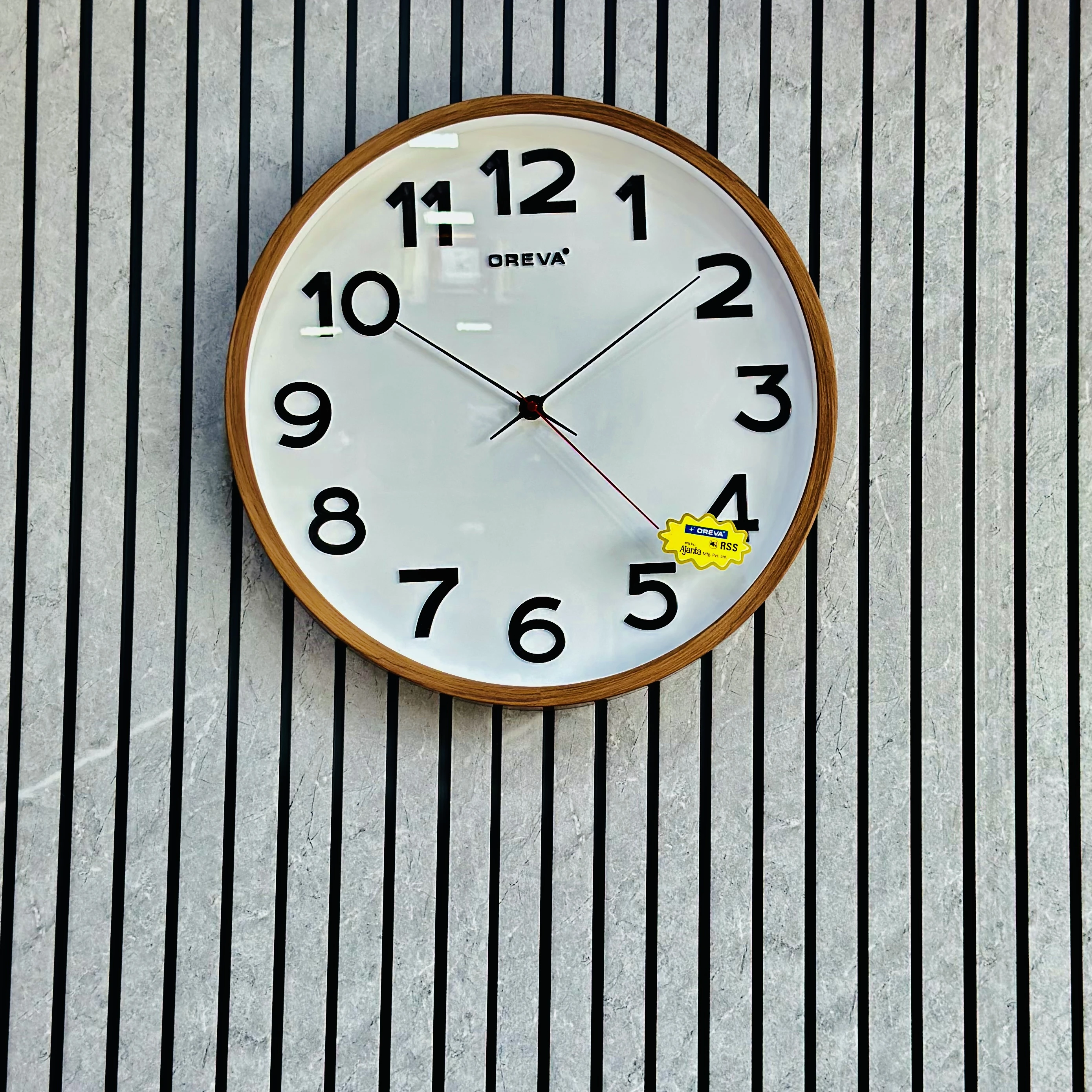 Wall Clock… Model :- 9467SS