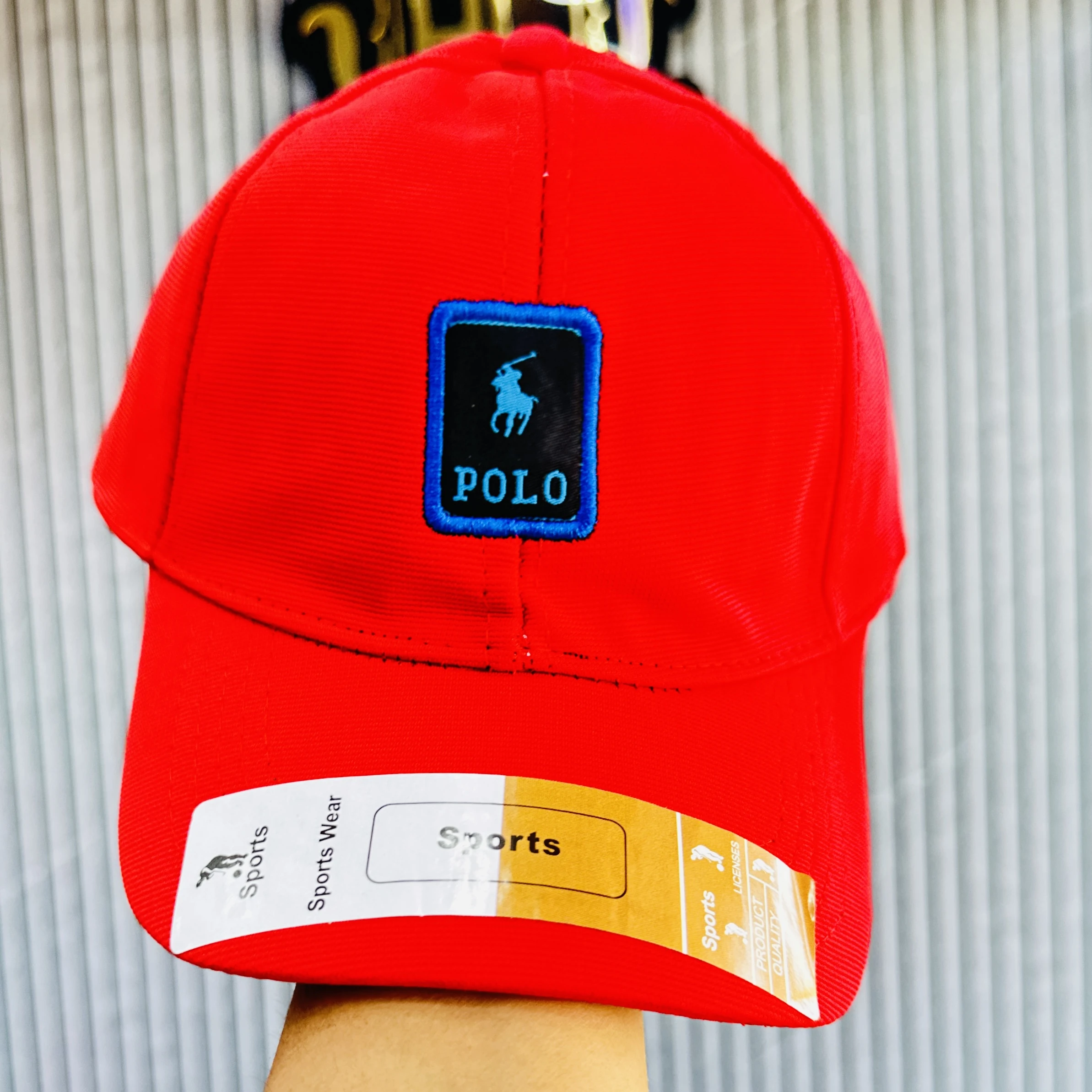 baseball cap style