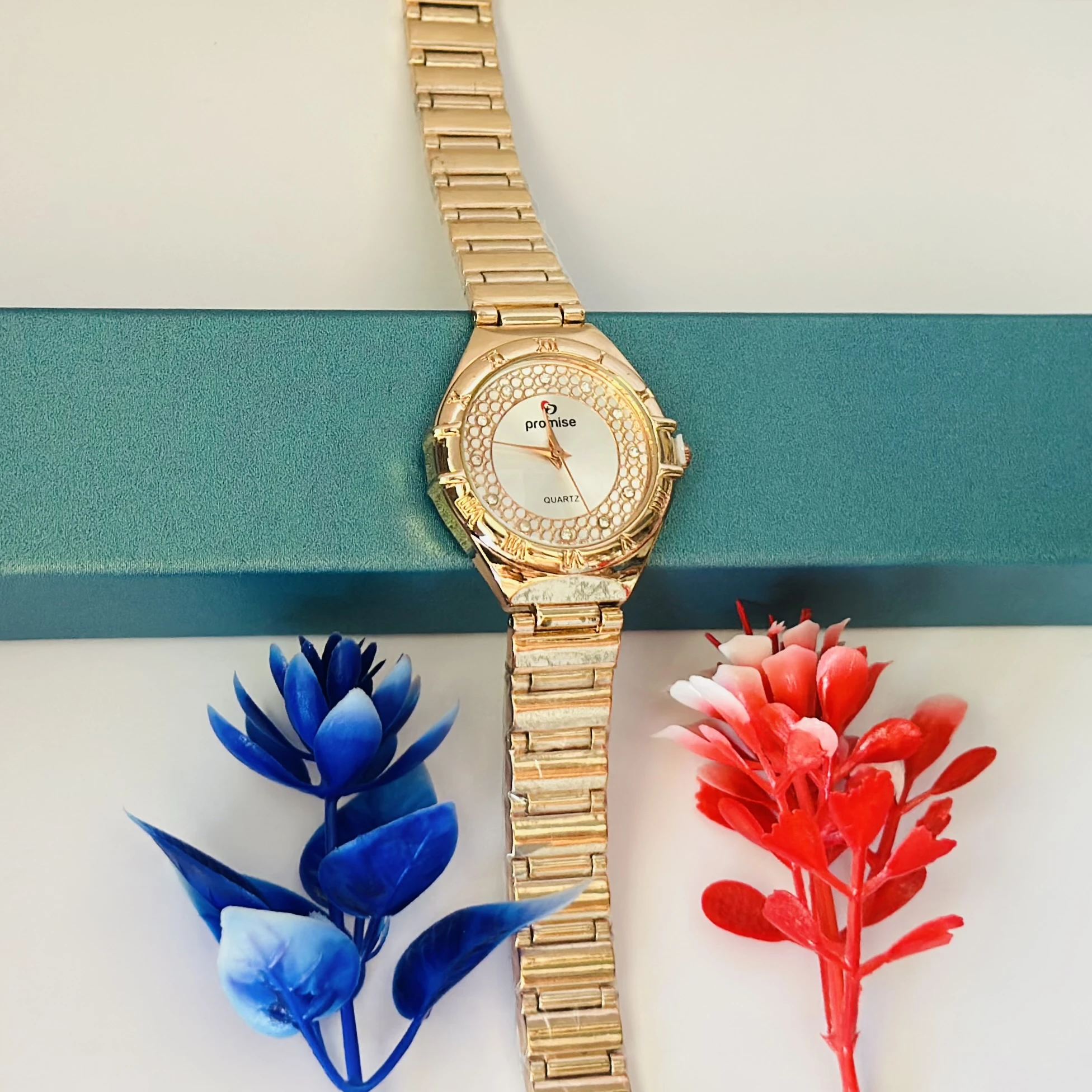 Woman’s analog watch