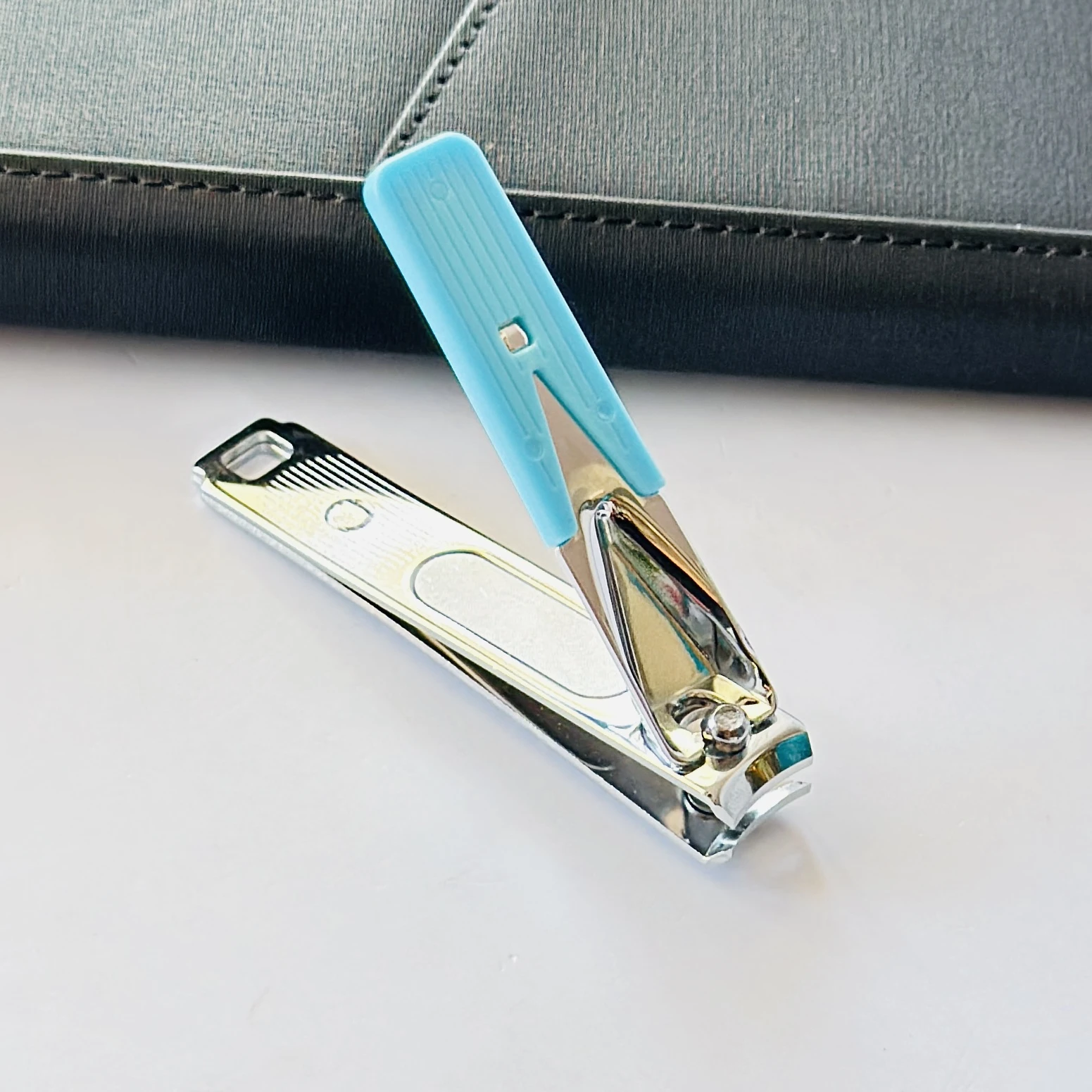 KCorona nail clipper