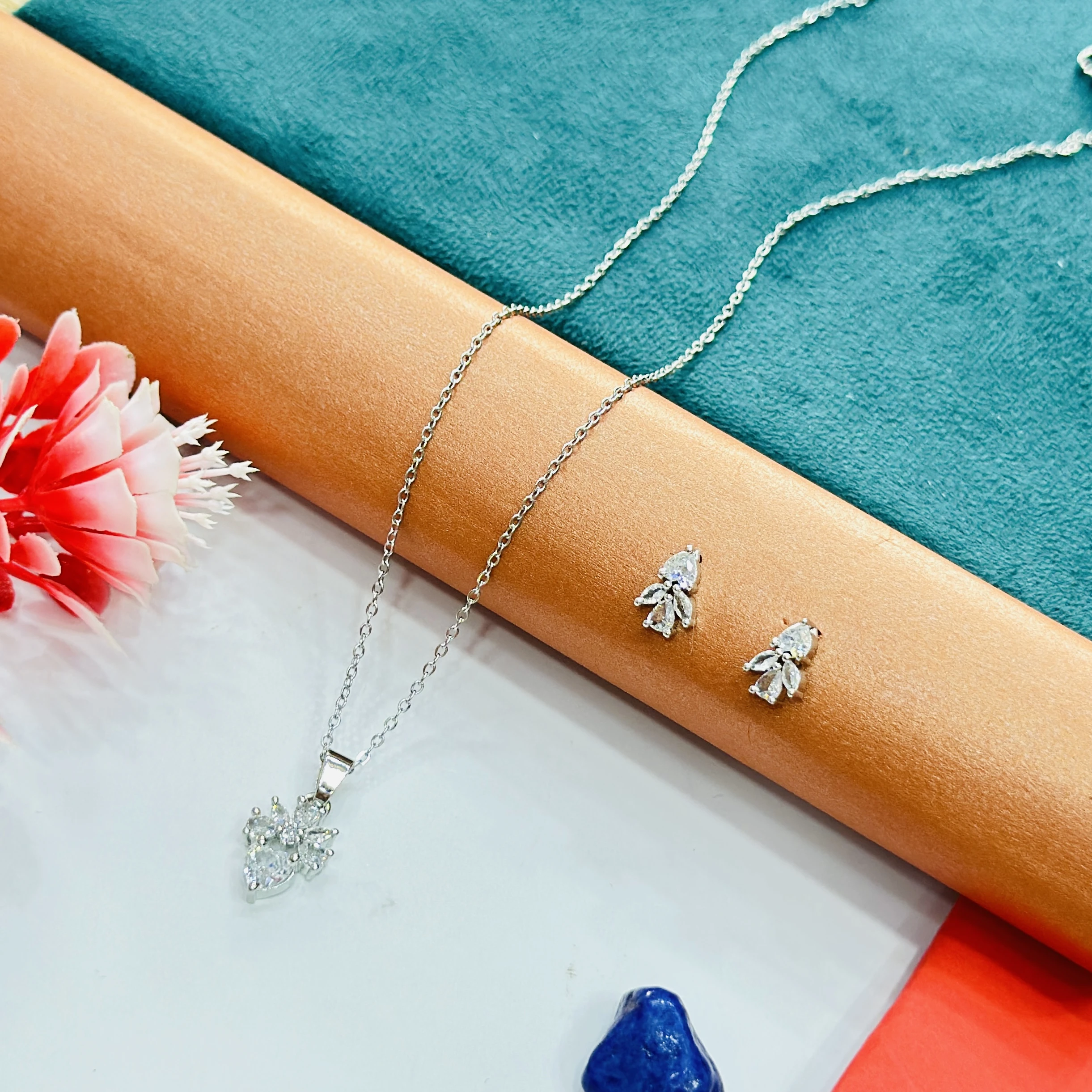 silver-plated floral pendant and earring set