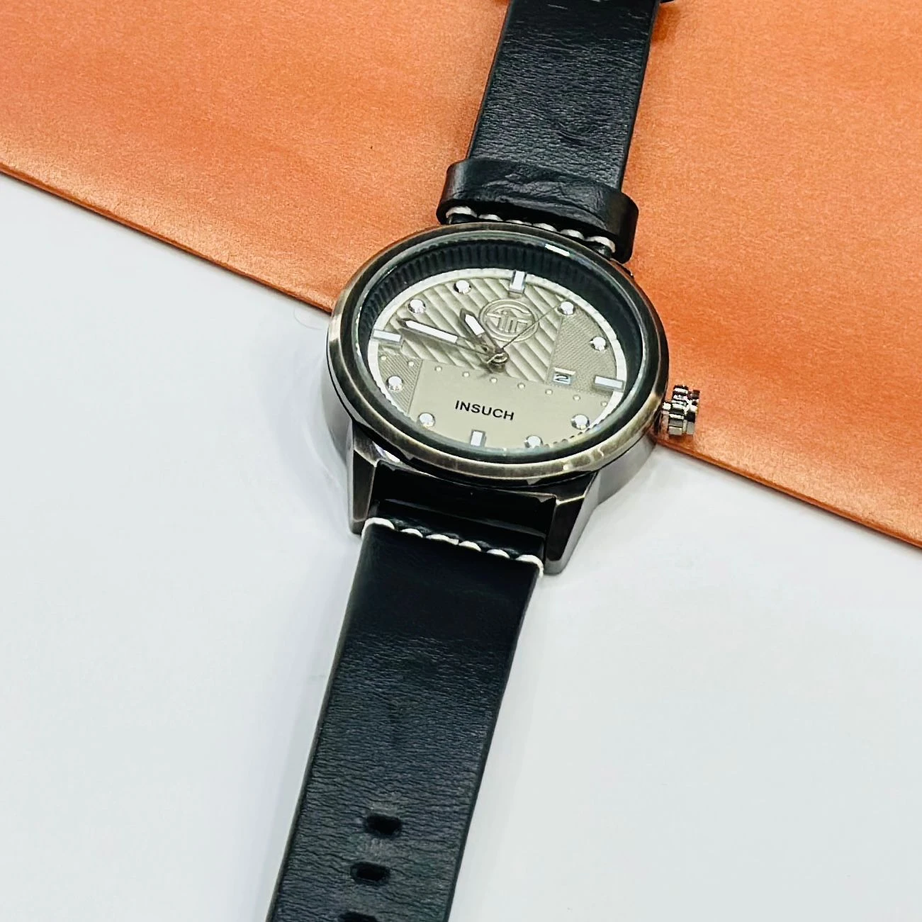 Quartz analog watch For man’s