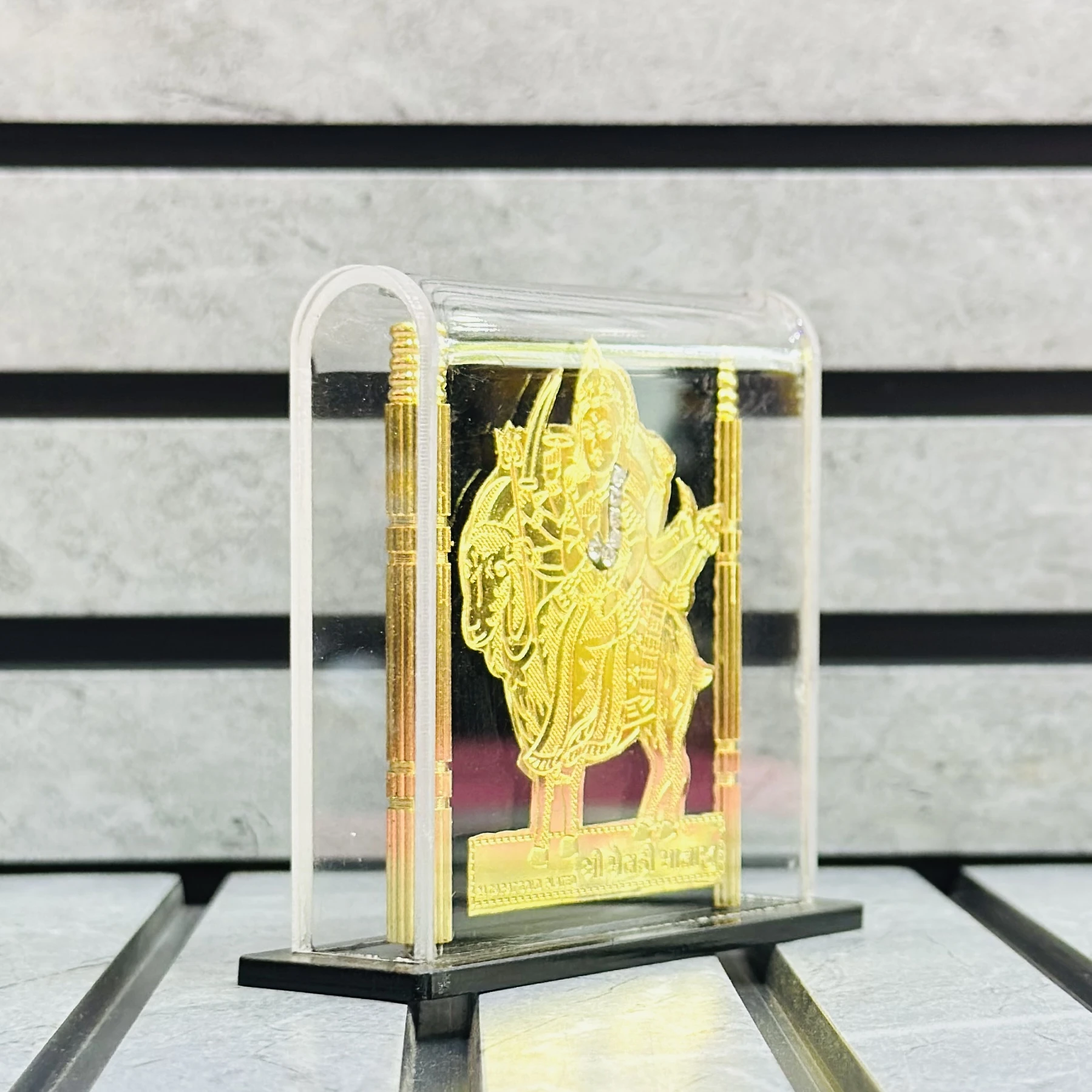 Meldi Mata frame
