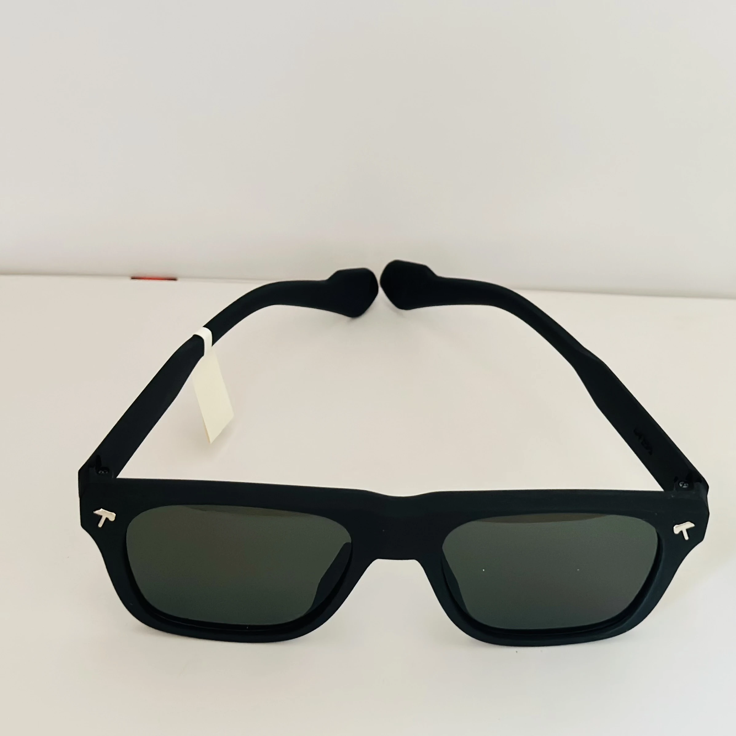 Givenchy GV 7011/S square sunglasses
