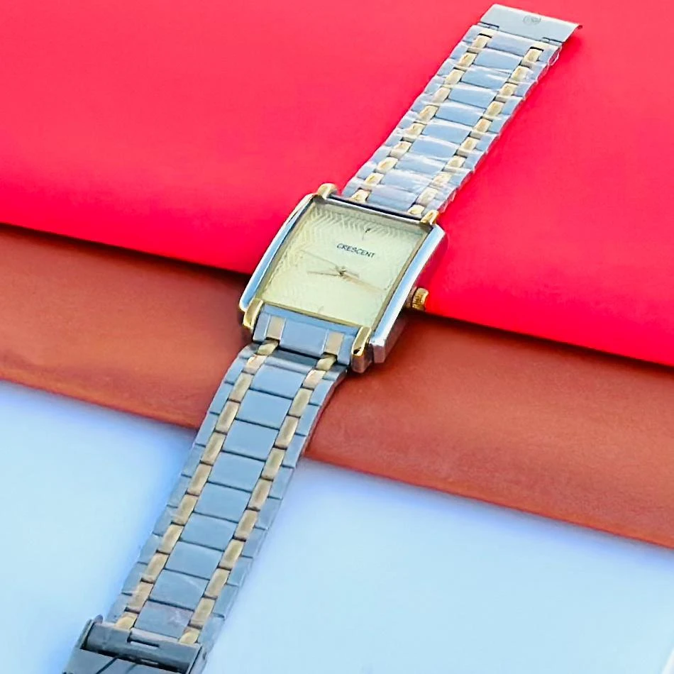 Silver analog watch For man’s