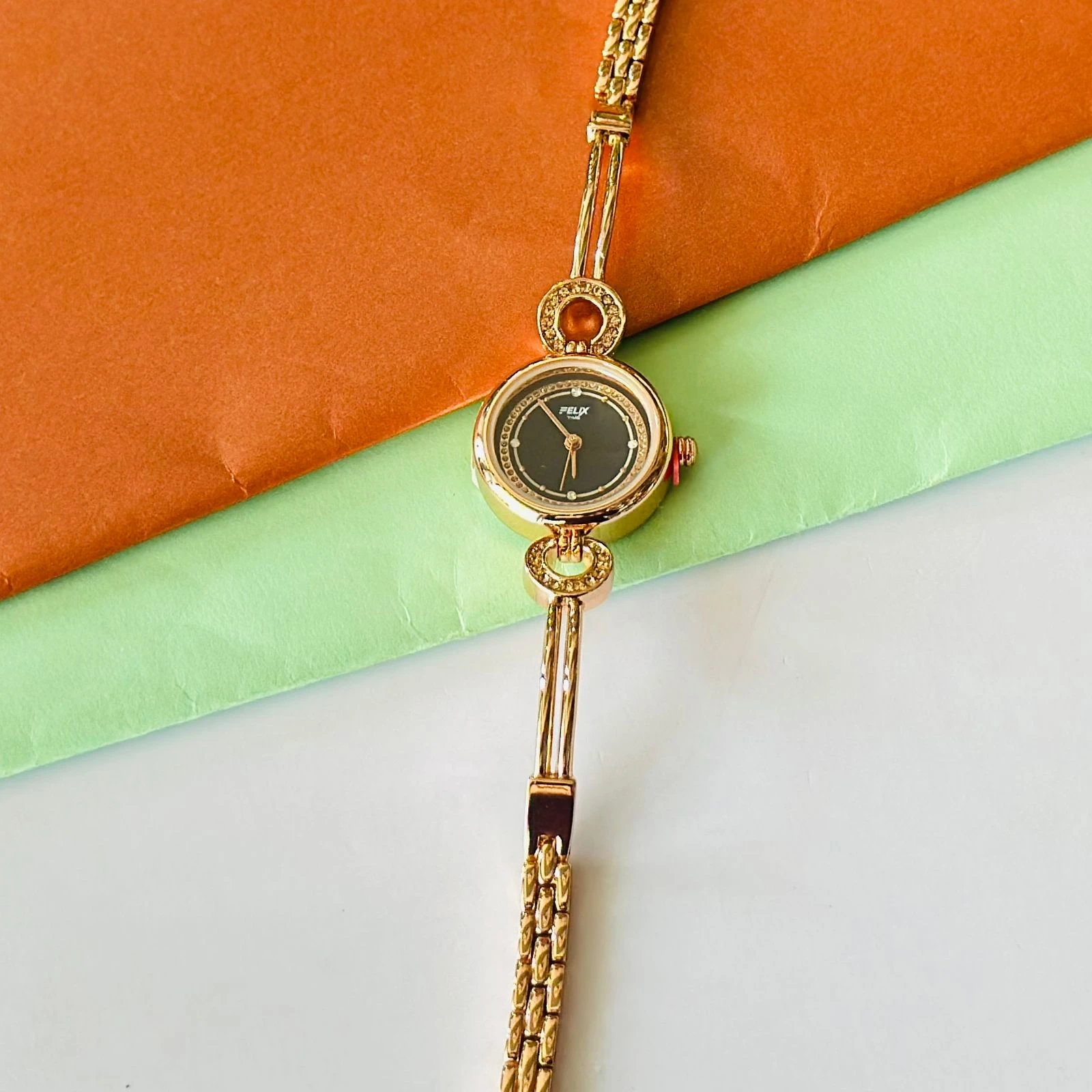 fashionable Women's Watches