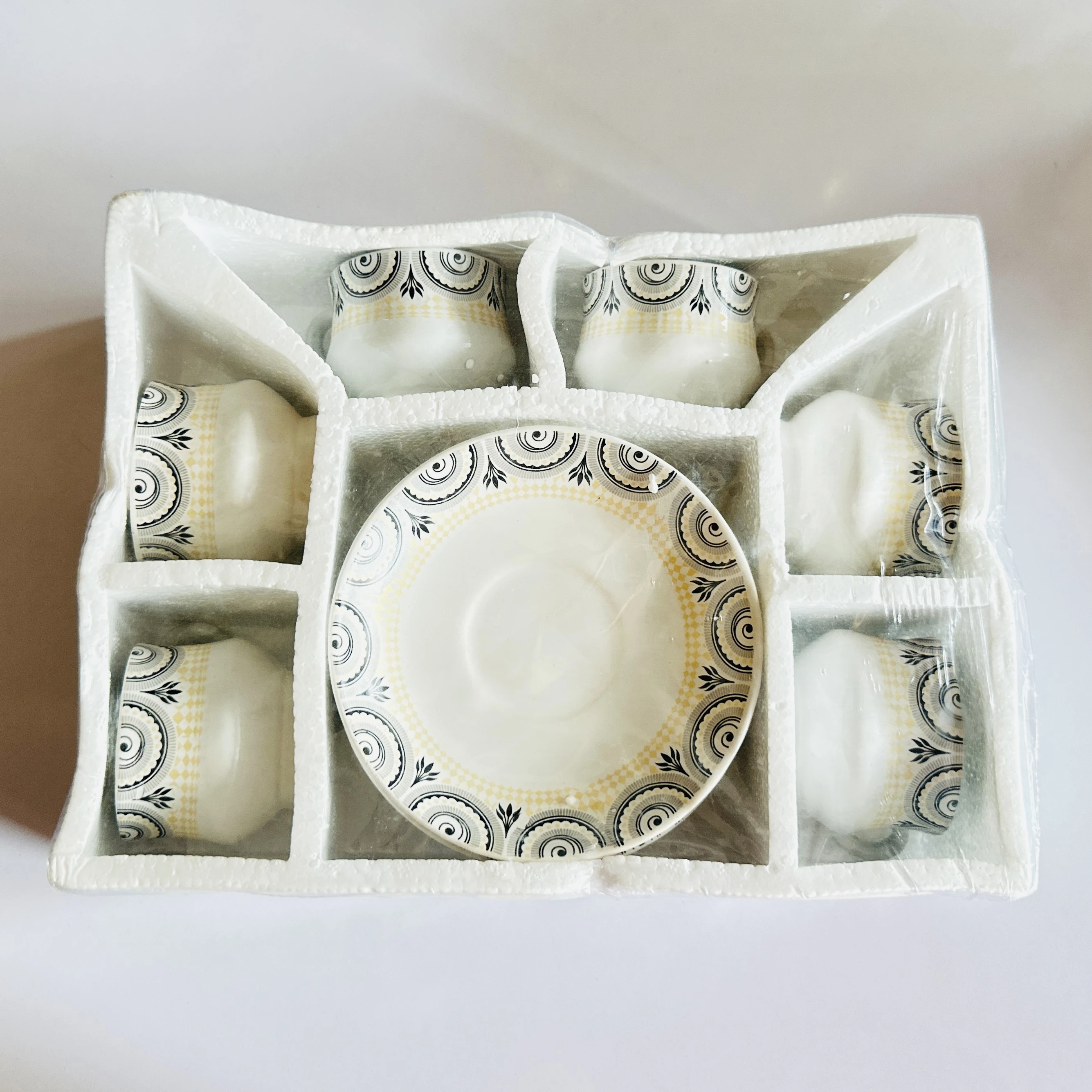 Ceramic Tea Cup and Saucers Set