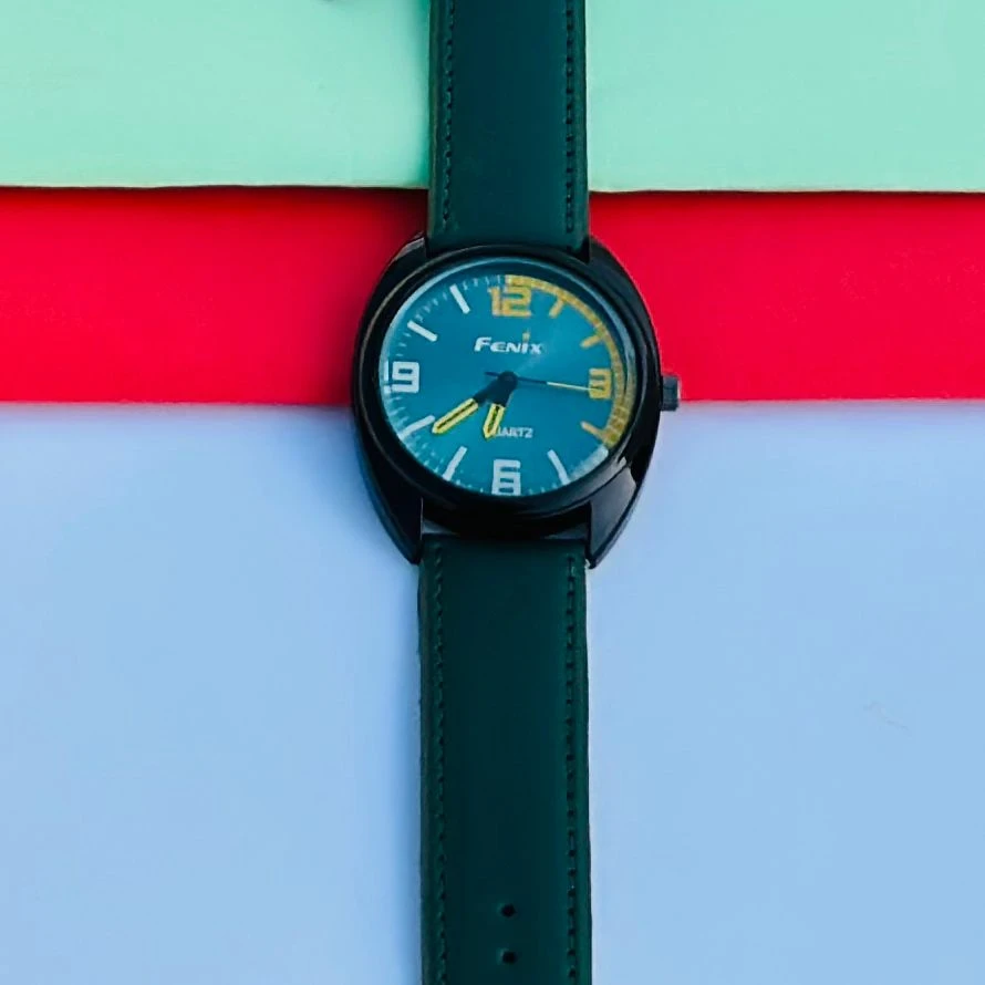 Black analog watch For man’s