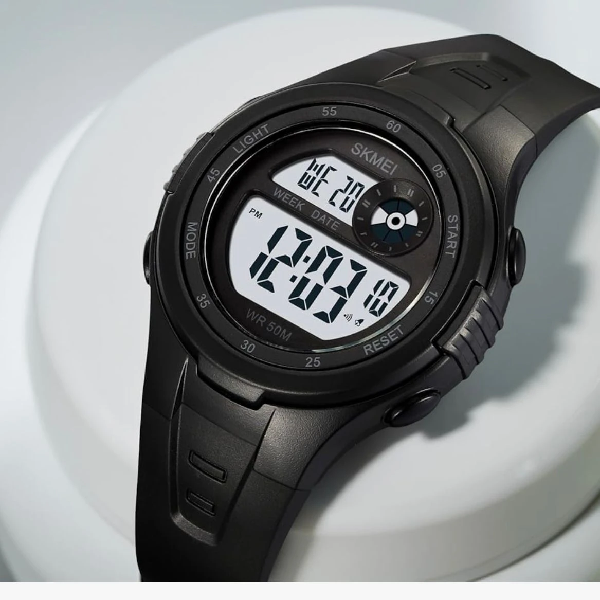 Mingrui or Vizion brand kids' digital sports watch.