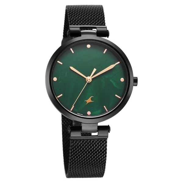 Fastrack Stunners X analog watch, featuring a striking green mother-of-pearl dial paired with a dark mesh stainless steel stra