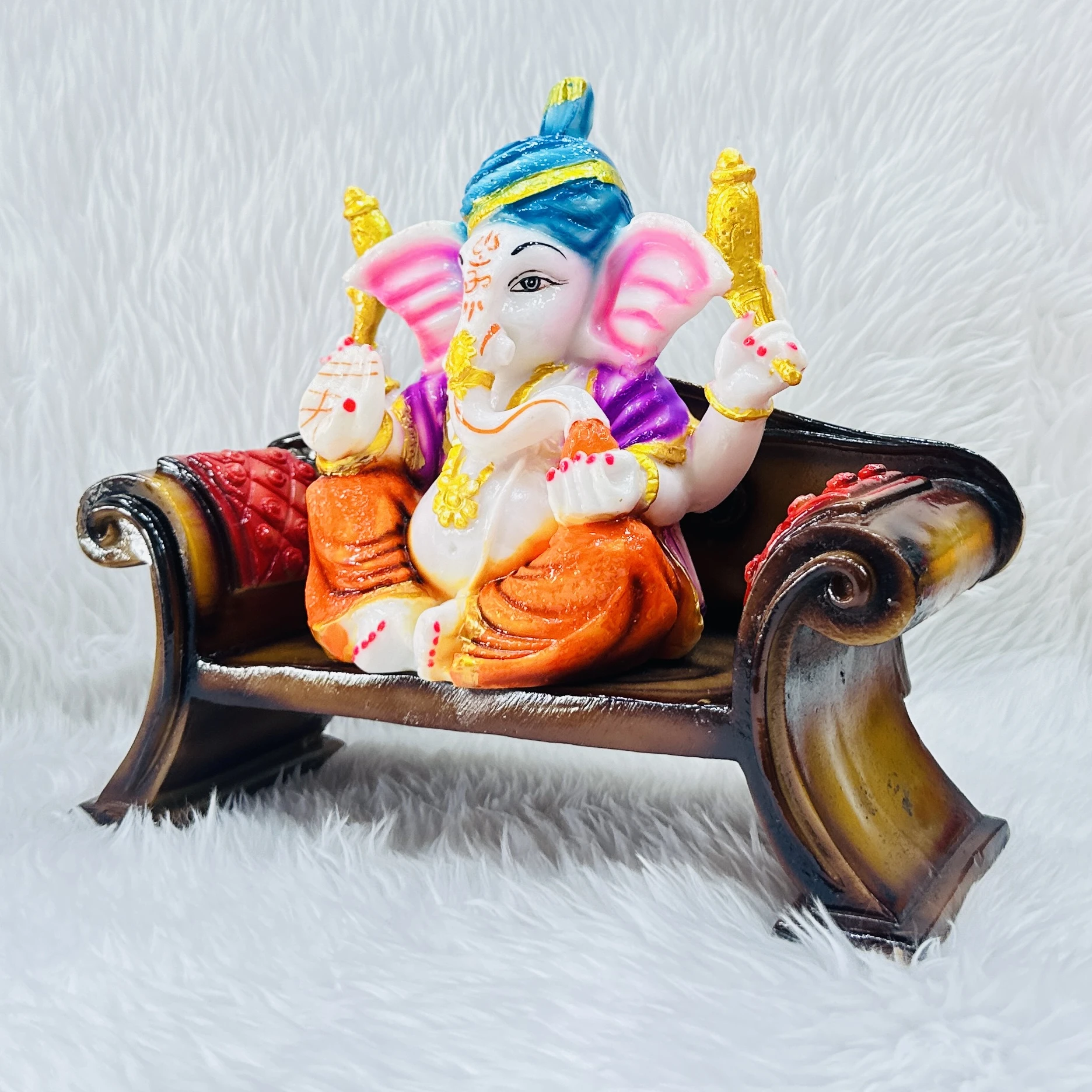 Decorative Lord Ganesha murti (idol)