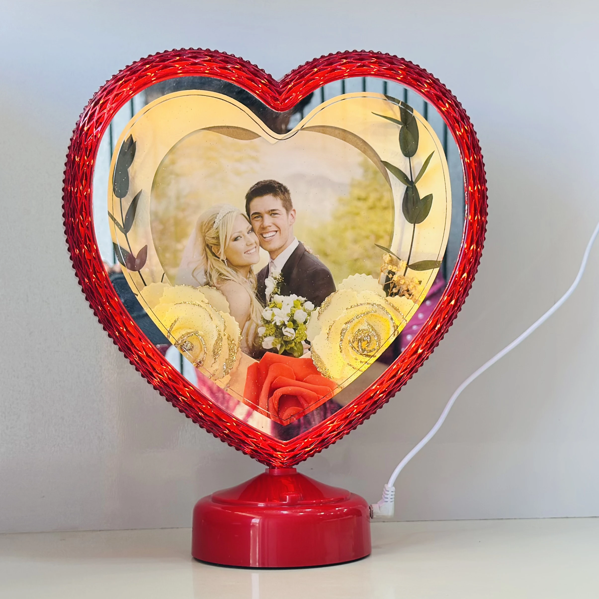 Red Heart LED Photo Frame (SKU-FULWOB)
