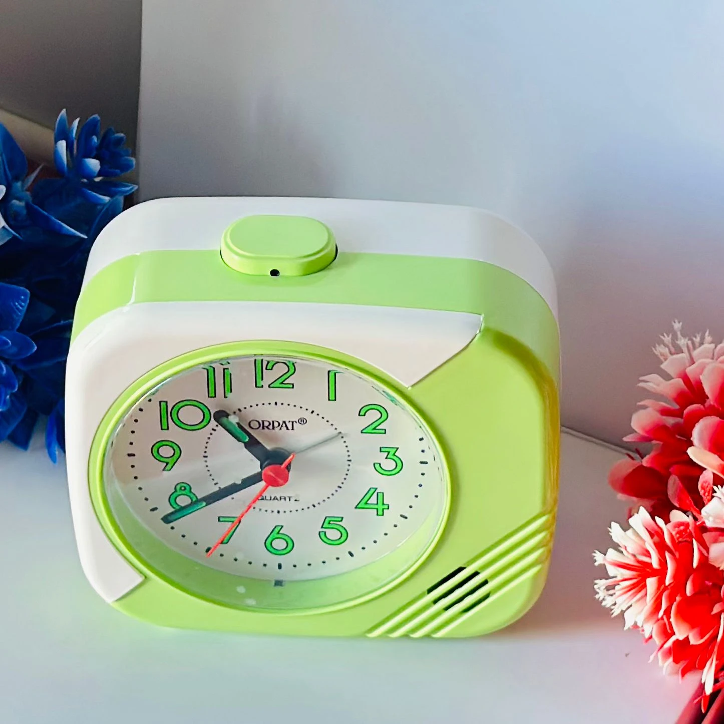 Table Alarm Clock