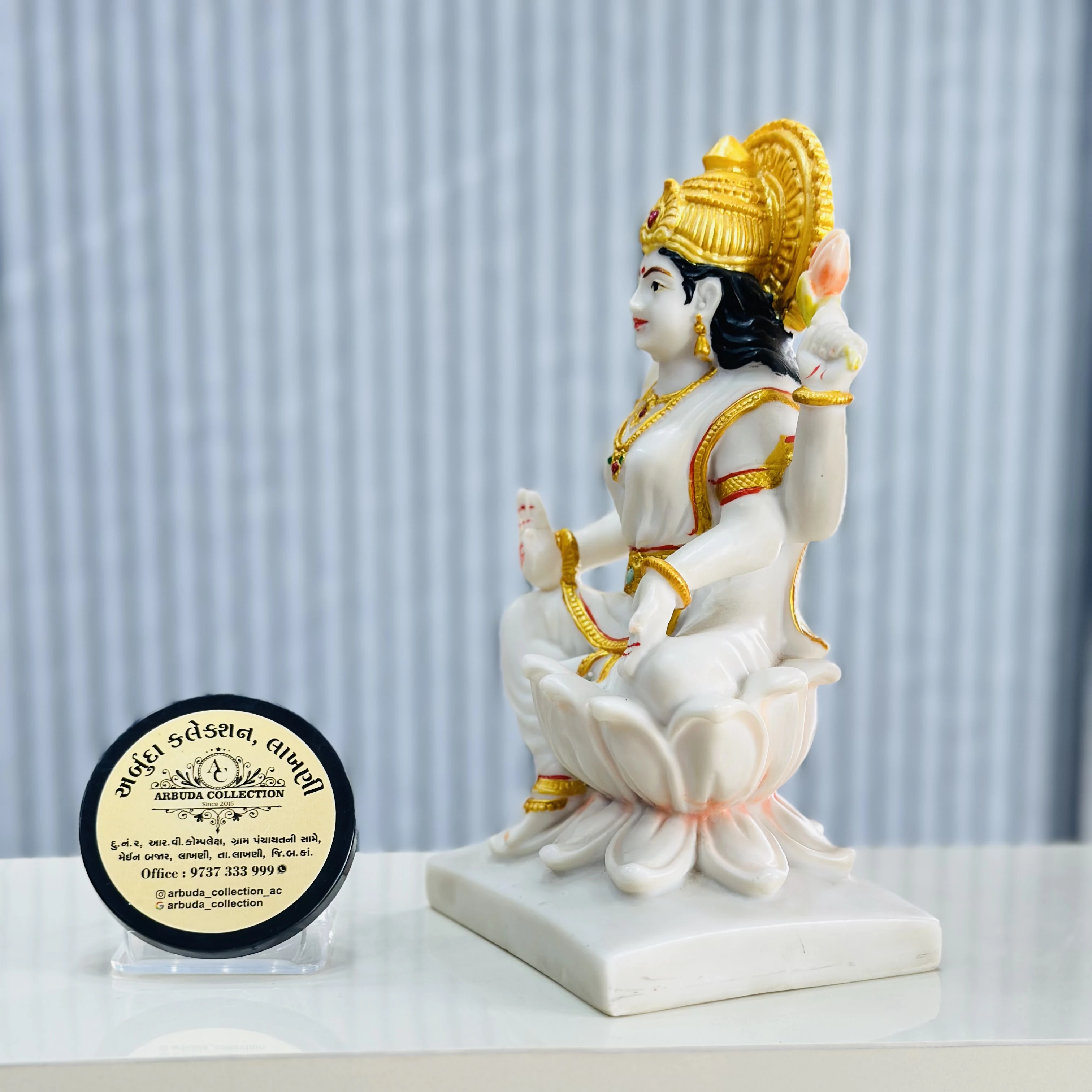 Shri Sarasvati mata murti