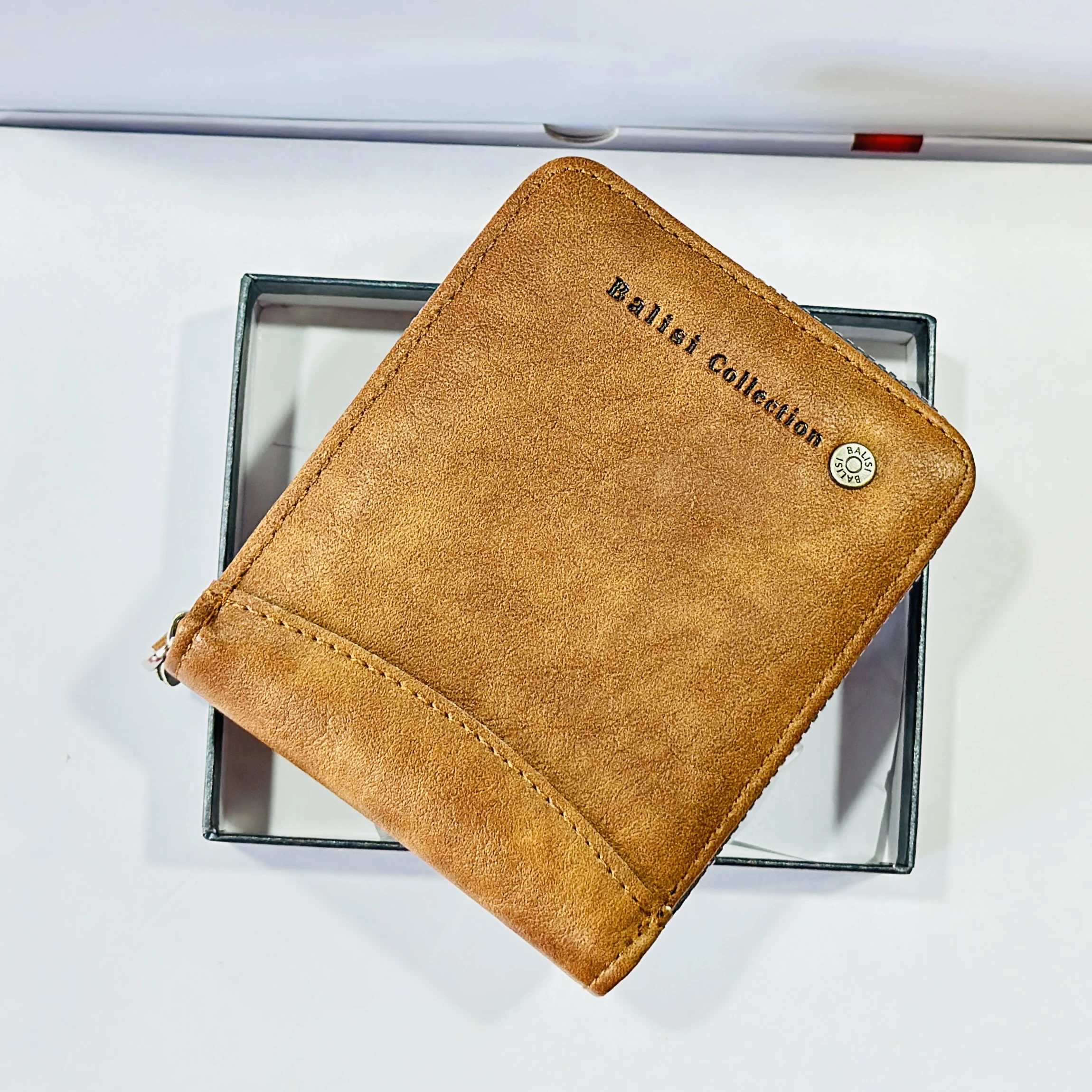 Balisi Collection leather wallet is a men's brown bifold design.