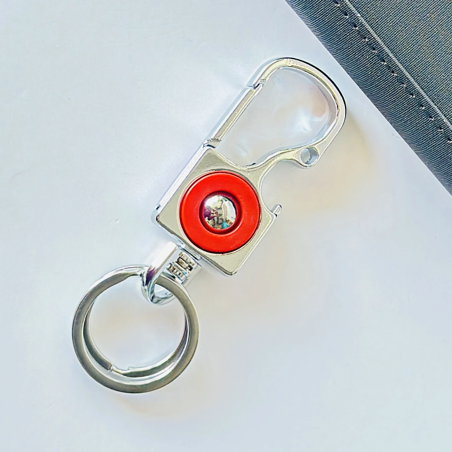 TUMI Ember Retractable Key Fob