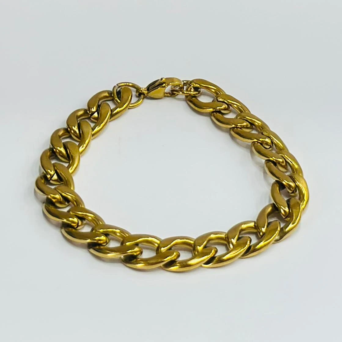 Stylish Design with Diamond Funky Design Gold Plated Bracelet for Men