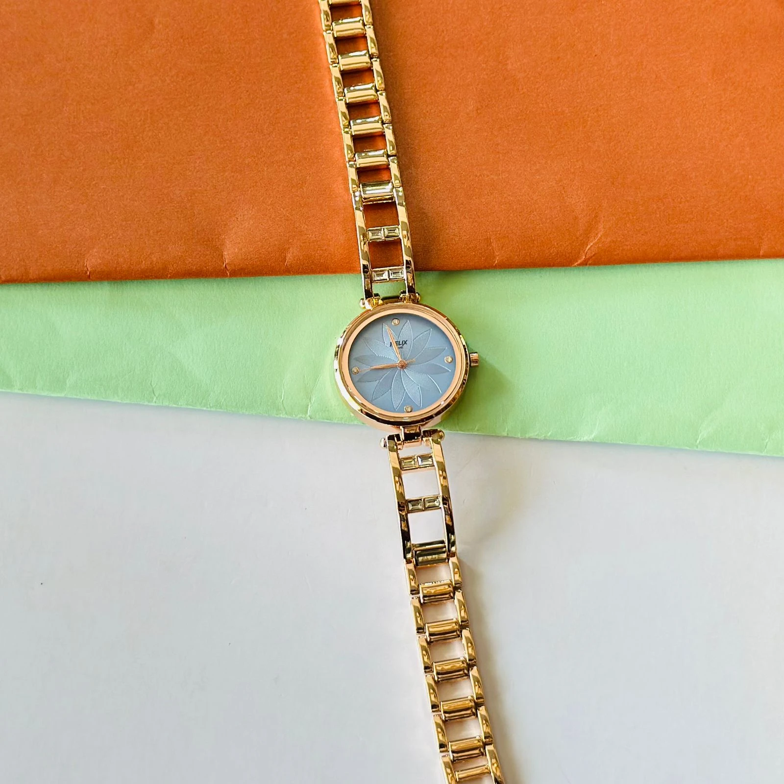 Timex Fria Women Blue  Round Analog Watch,