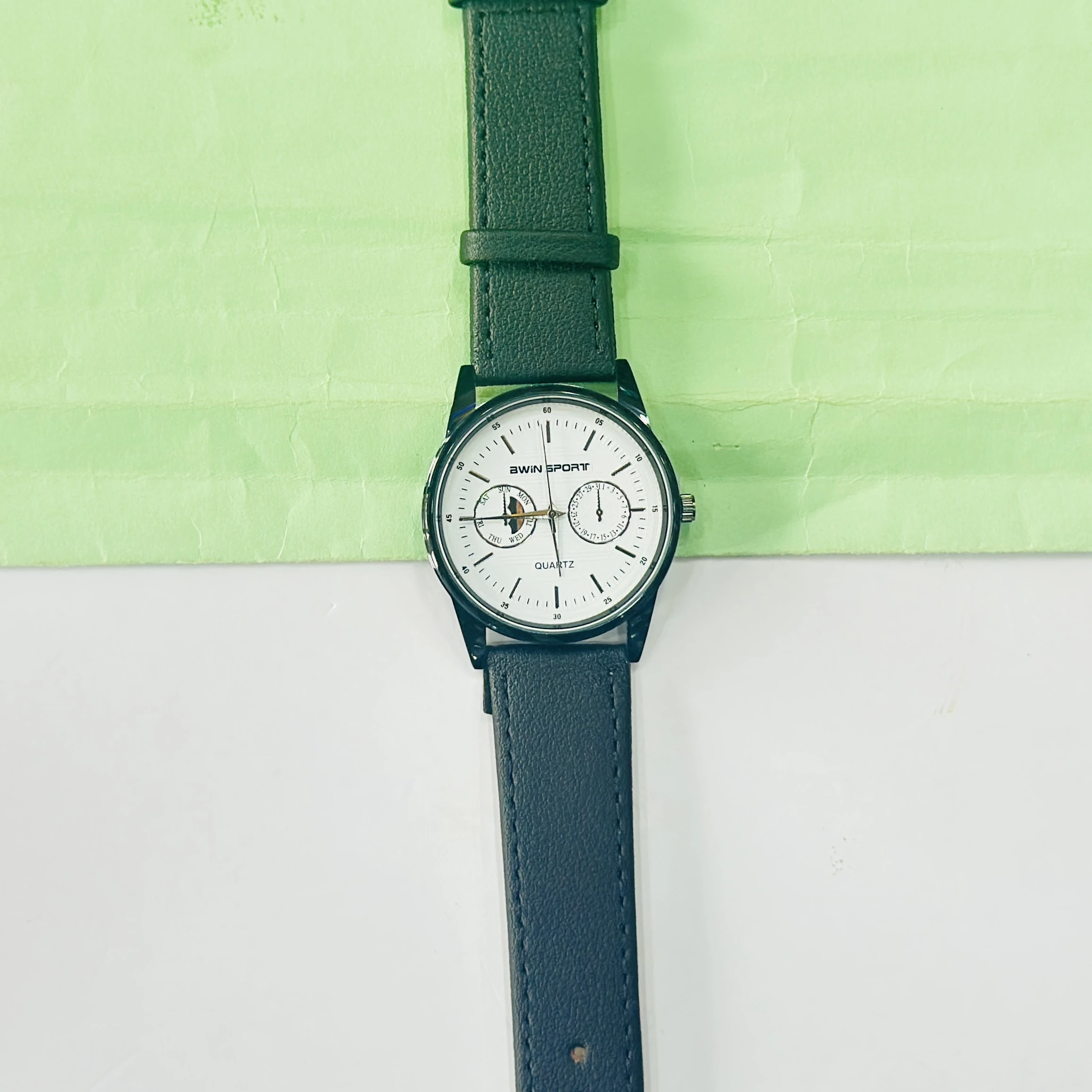 Analogue watch for man’s