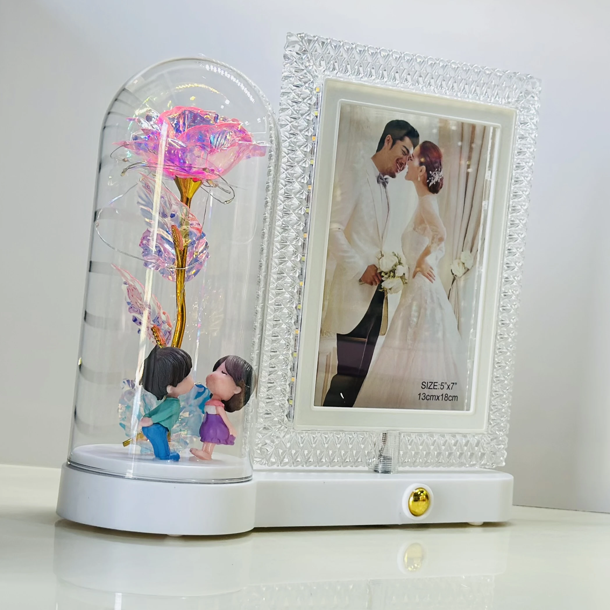 Romantic LED Rose Dome Lamp with Kissing Couple