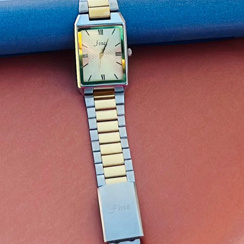 Analog watch for men