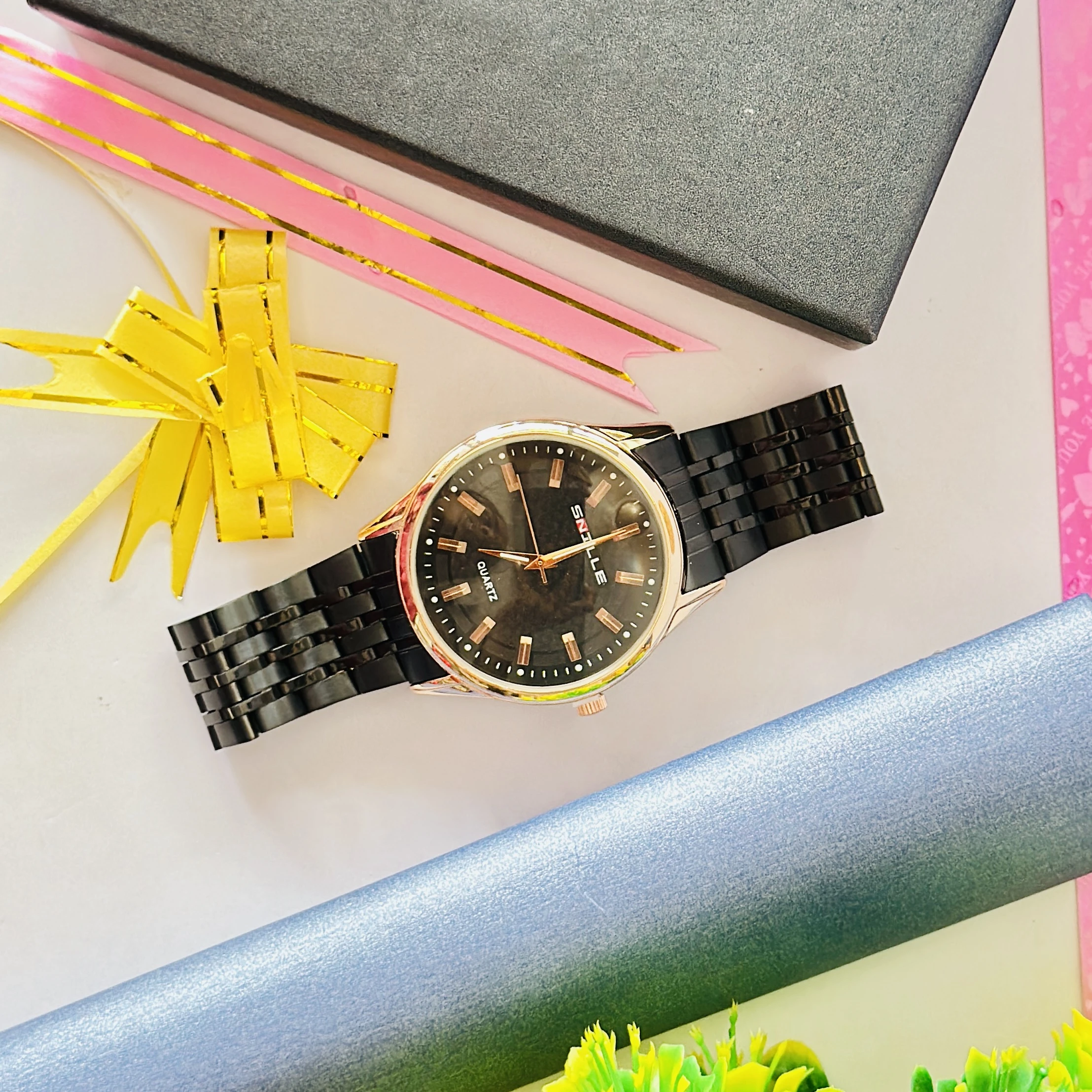 Snille brand quartz watch,