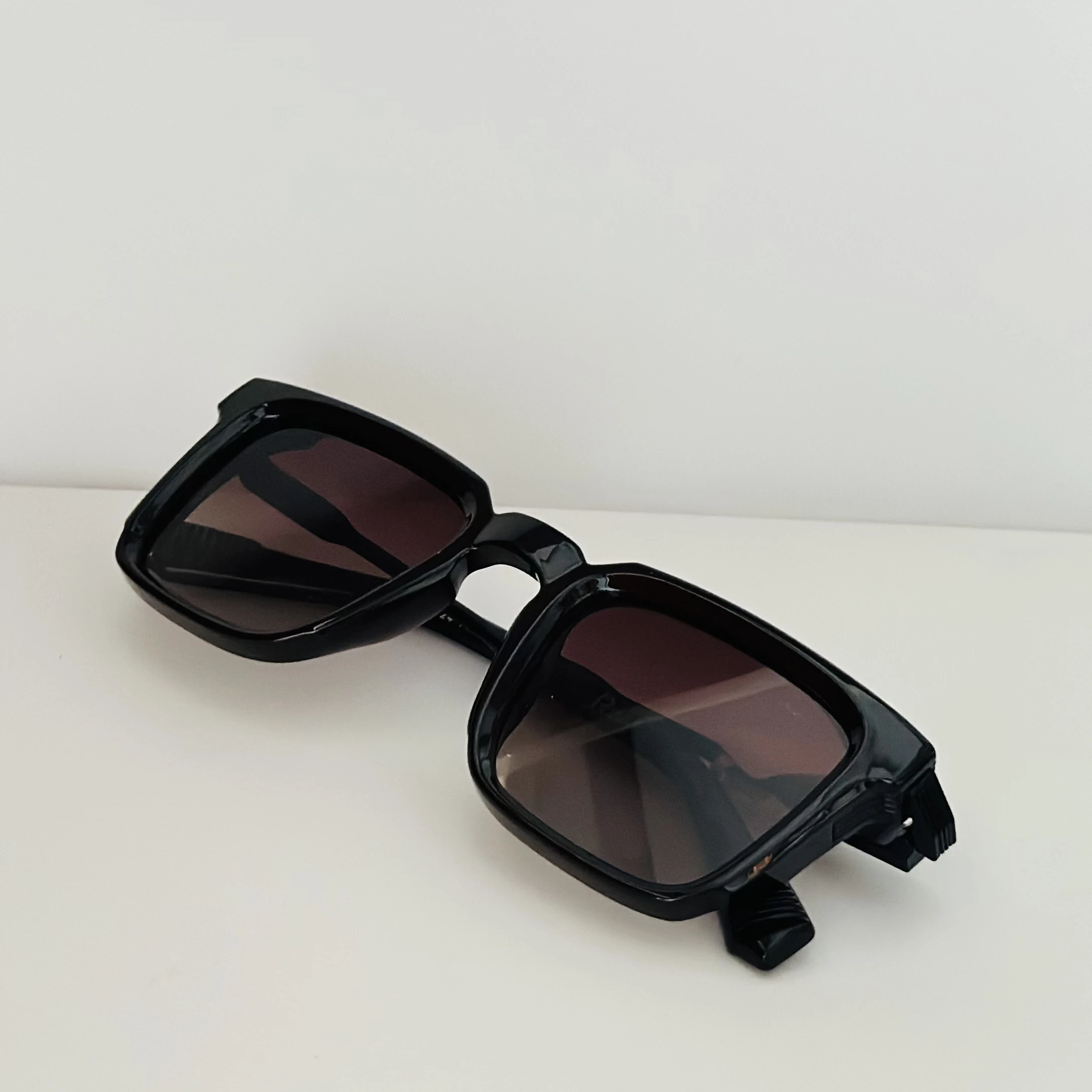 Police SPLL88 Monument 6 men's sunglasses