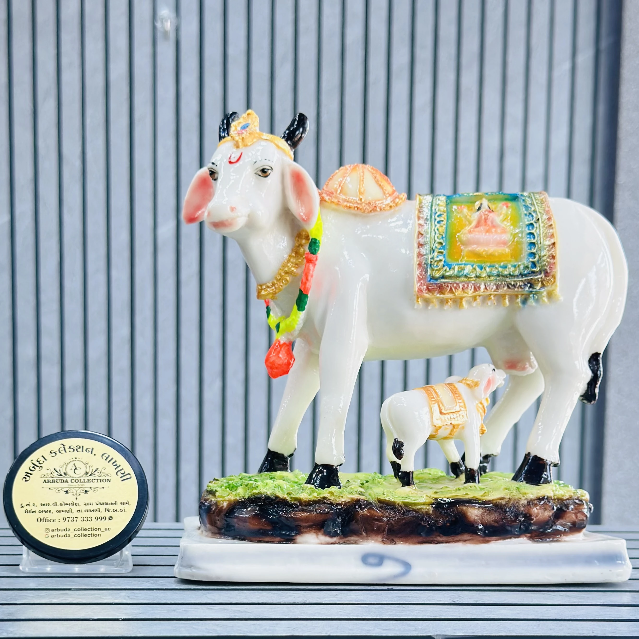 Kamdhenu cow murti