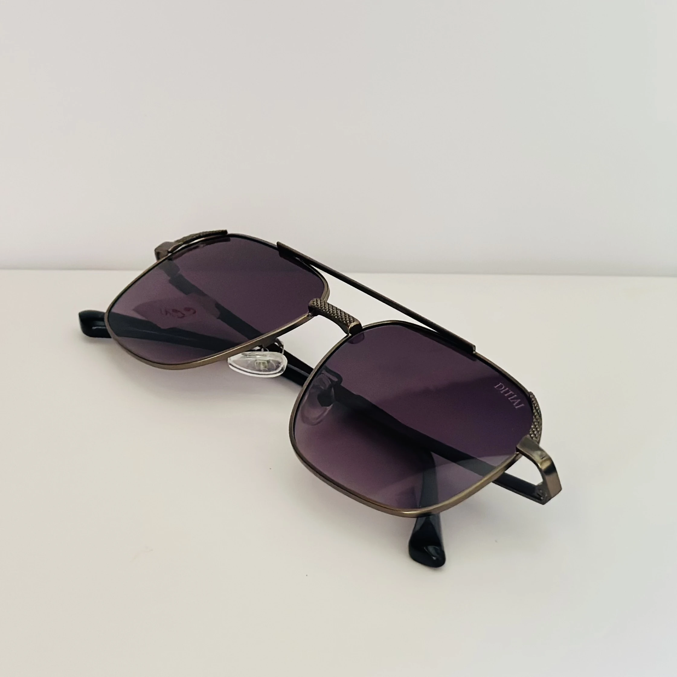 Vincent Chase by Lenskart grey square metal aviator sunglasses