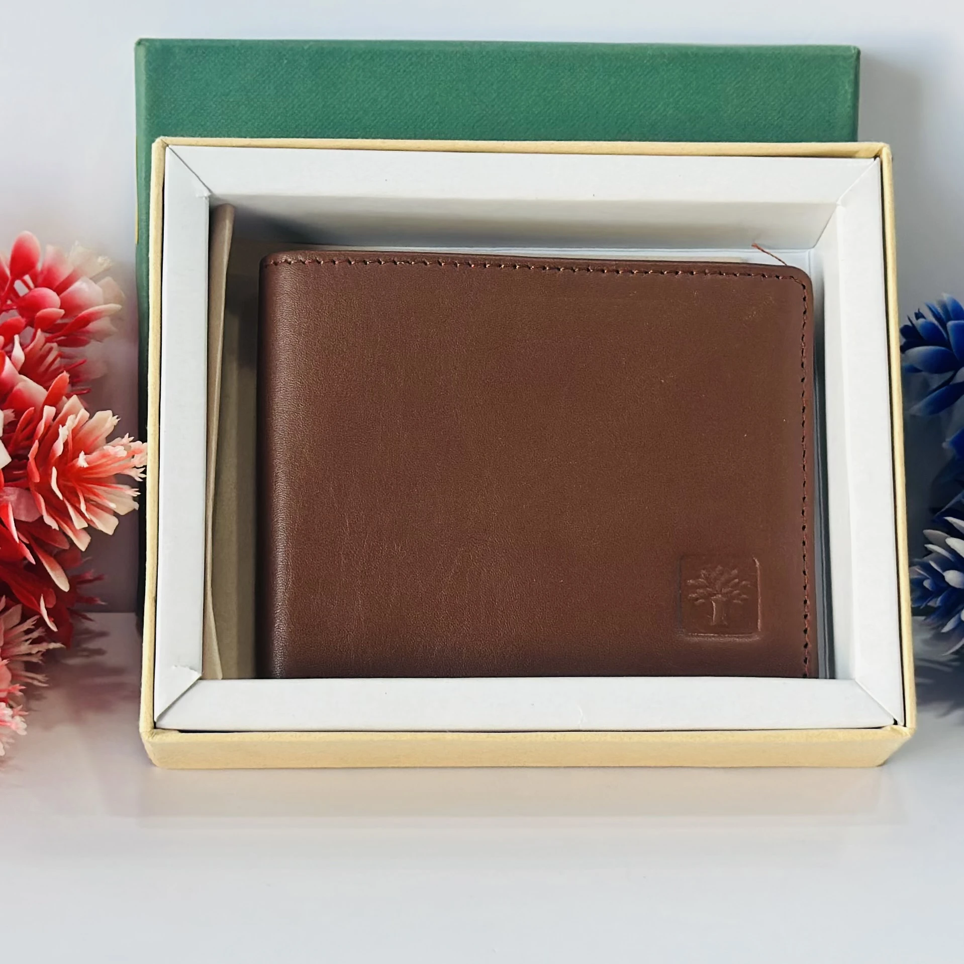 WOODLAND Mens Leather Utility Wallet (Tan)
