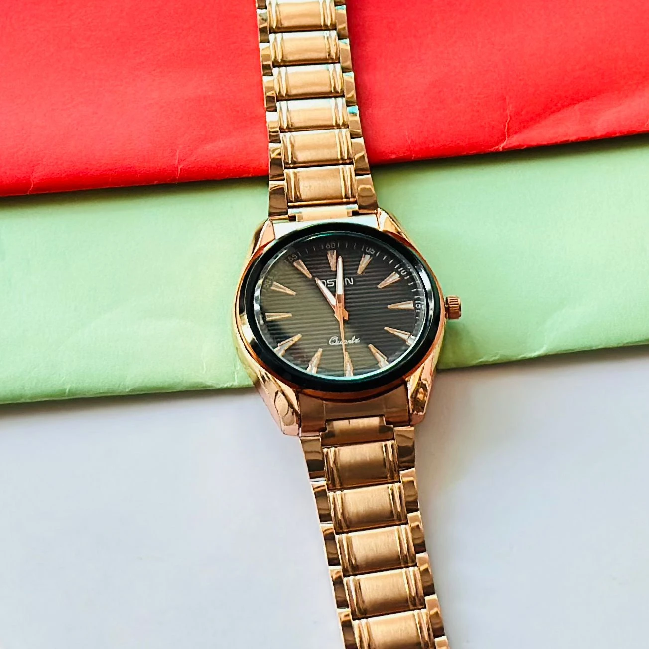 Quartz analog watch For man’s