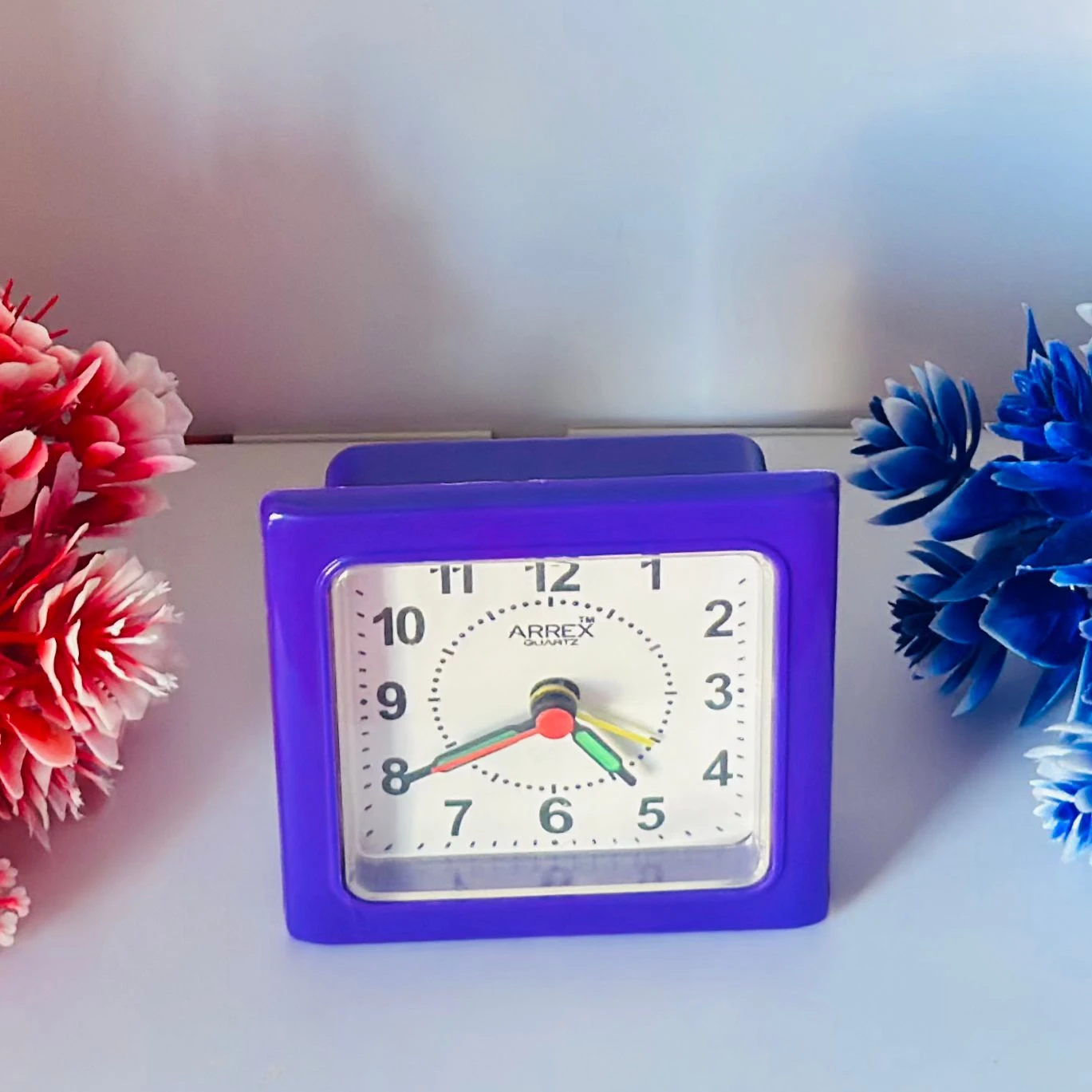 Table Alarm clock