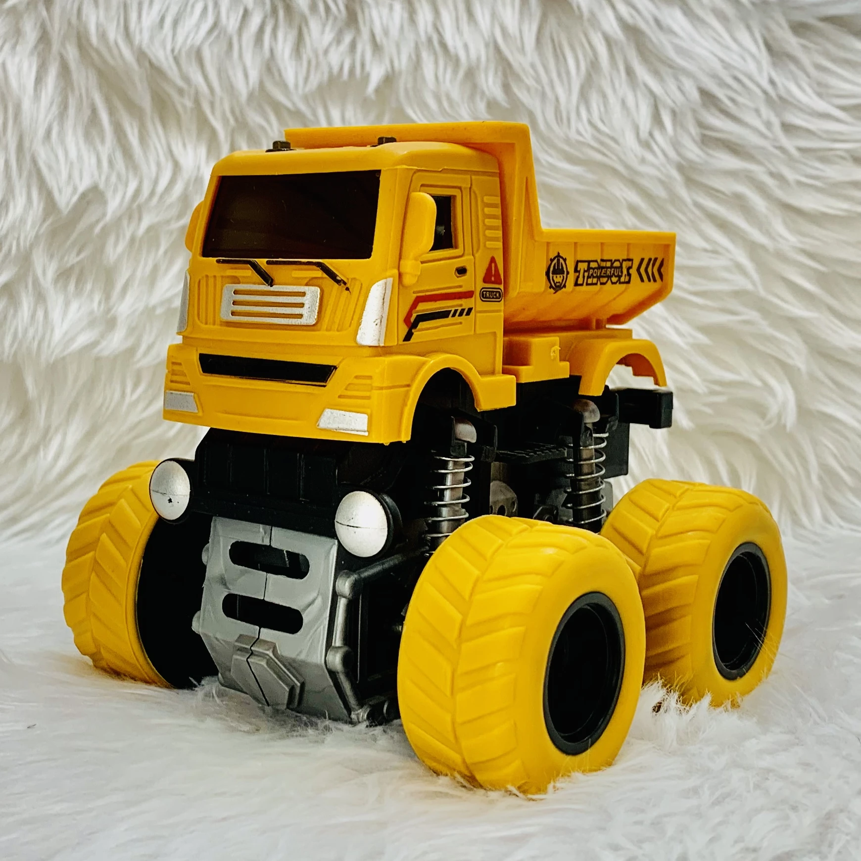 Twinkly & Shine Monster Truck Construction Toy