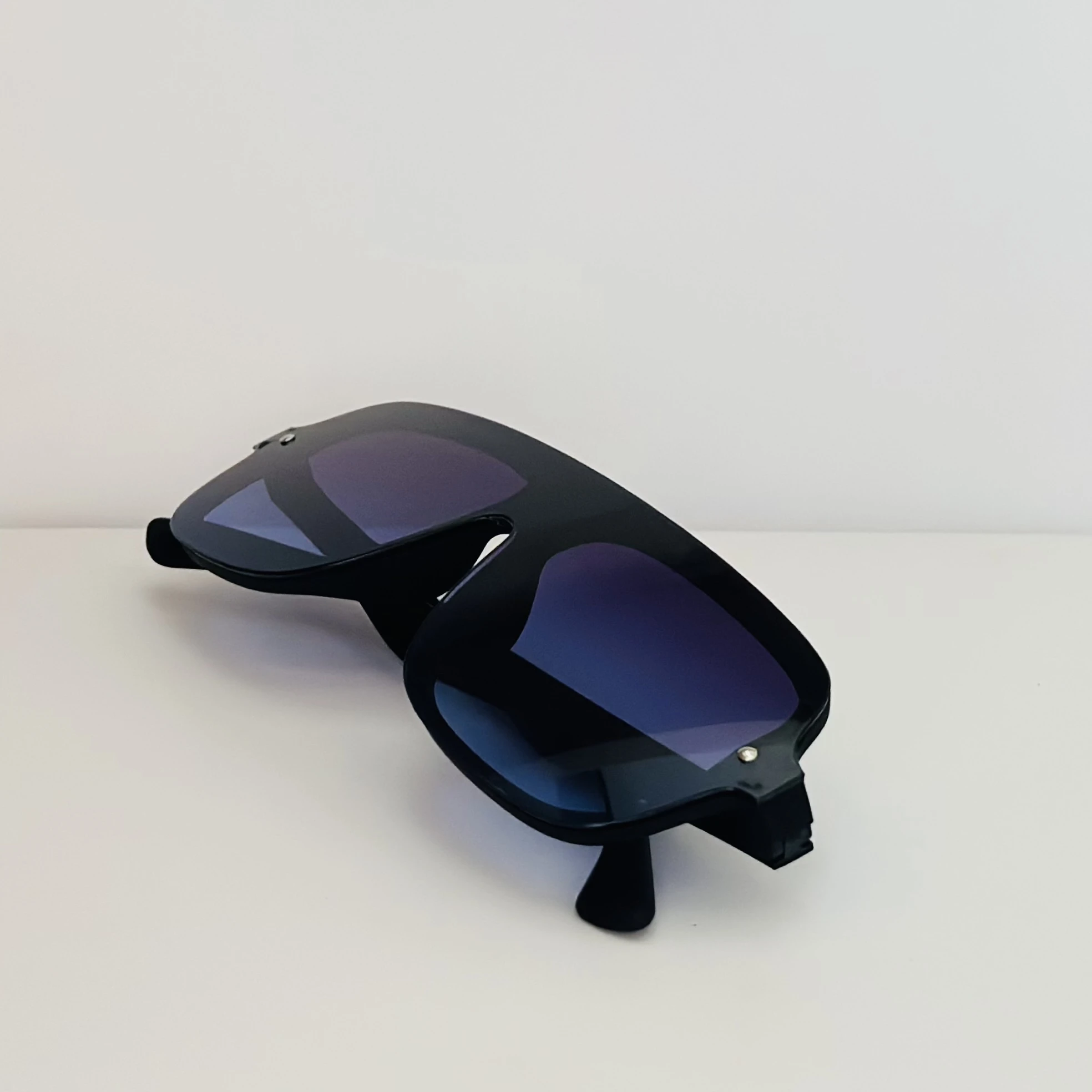 Ksubi Model Naos handmade navy blue acetate sunglasses frame.