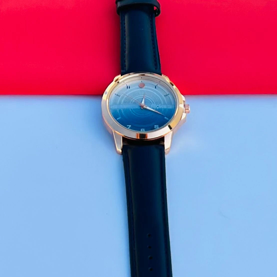 Quartz Analog Watch